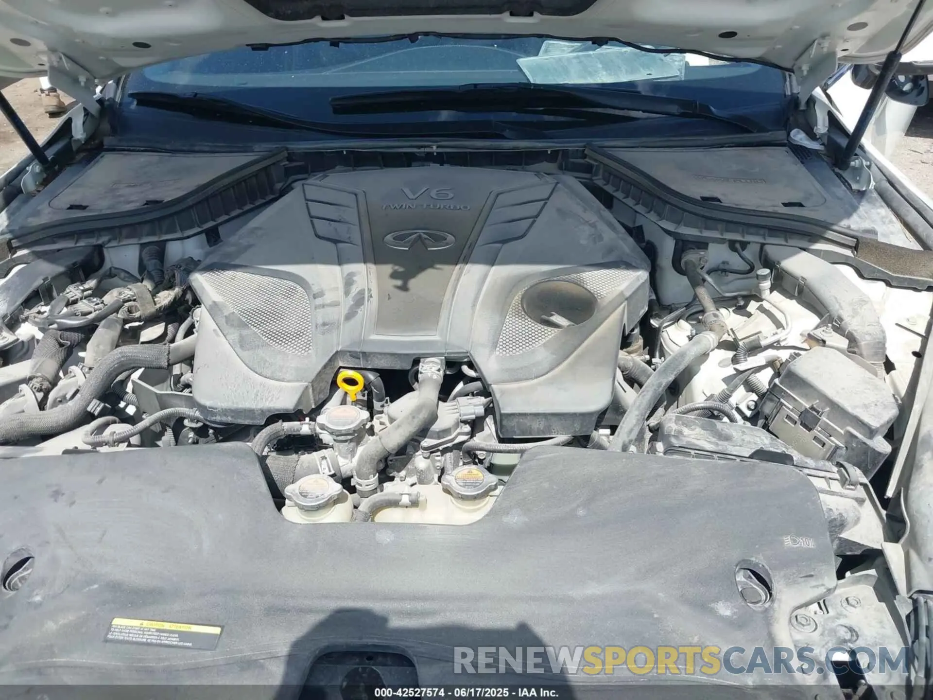 10 Photograph of a damaged car JN1EV7EK2KM230521 INFINITI Q60 2019