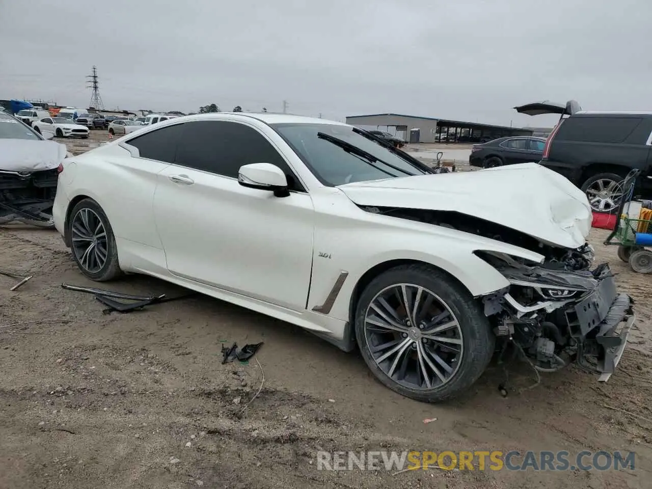 4 Photograph of a damaged car JN1EV7EK2KM231295 INFINITI Q60 2019