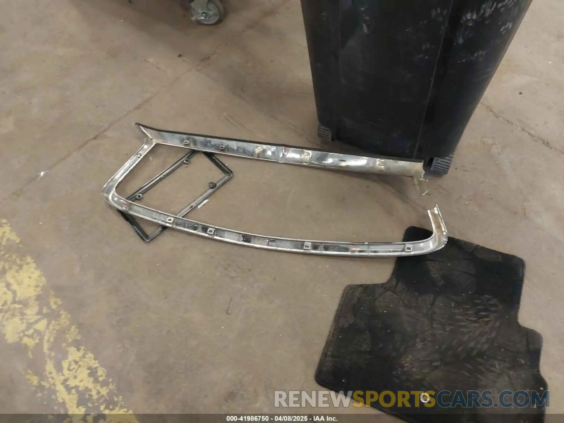 12 Photograph of a damaged car JN1EV7EK4KM230343 INFINITI Q60 2019
