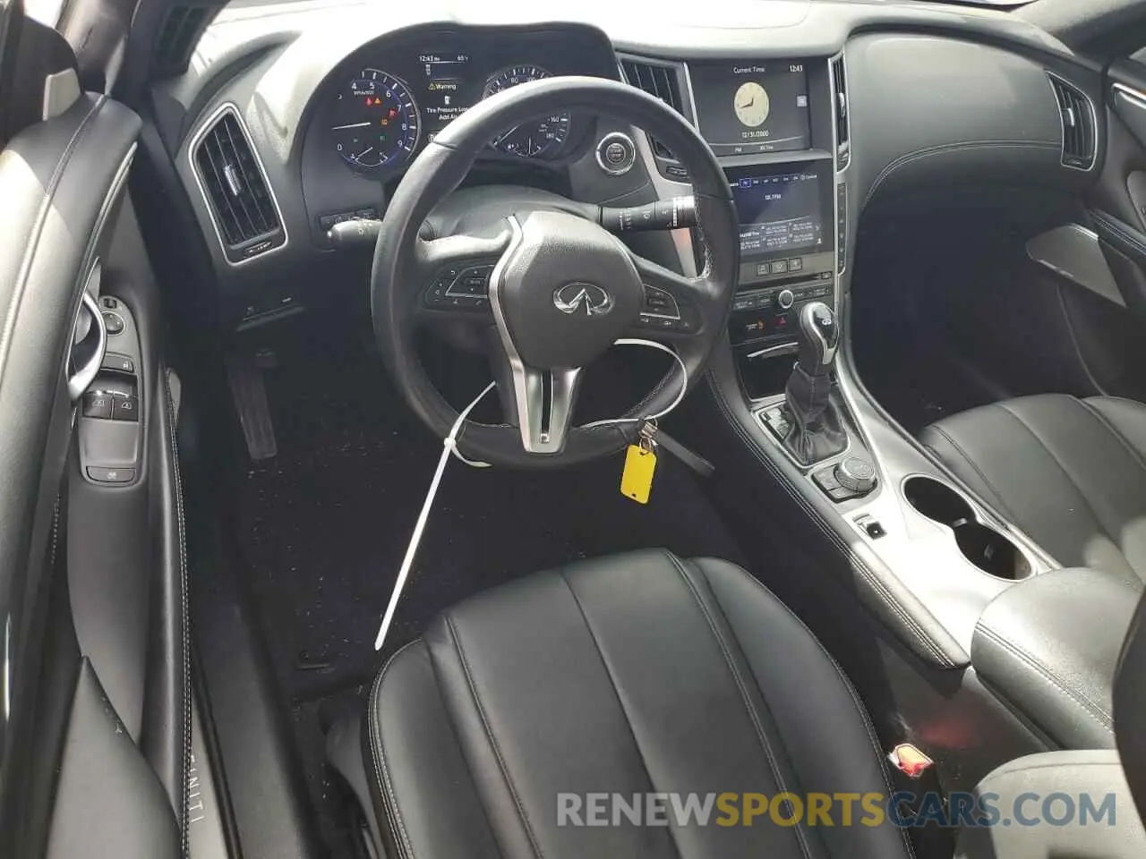 8 Photograph of a damaged car JN1EV7EK7KM231745 INFINITI Q60 2019