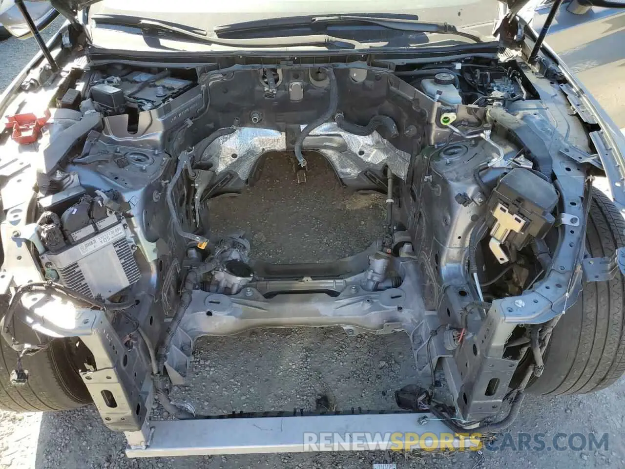 11 Photograph of a damaged car JN1EV7EK8KM230880 INFINITI Q60 2019