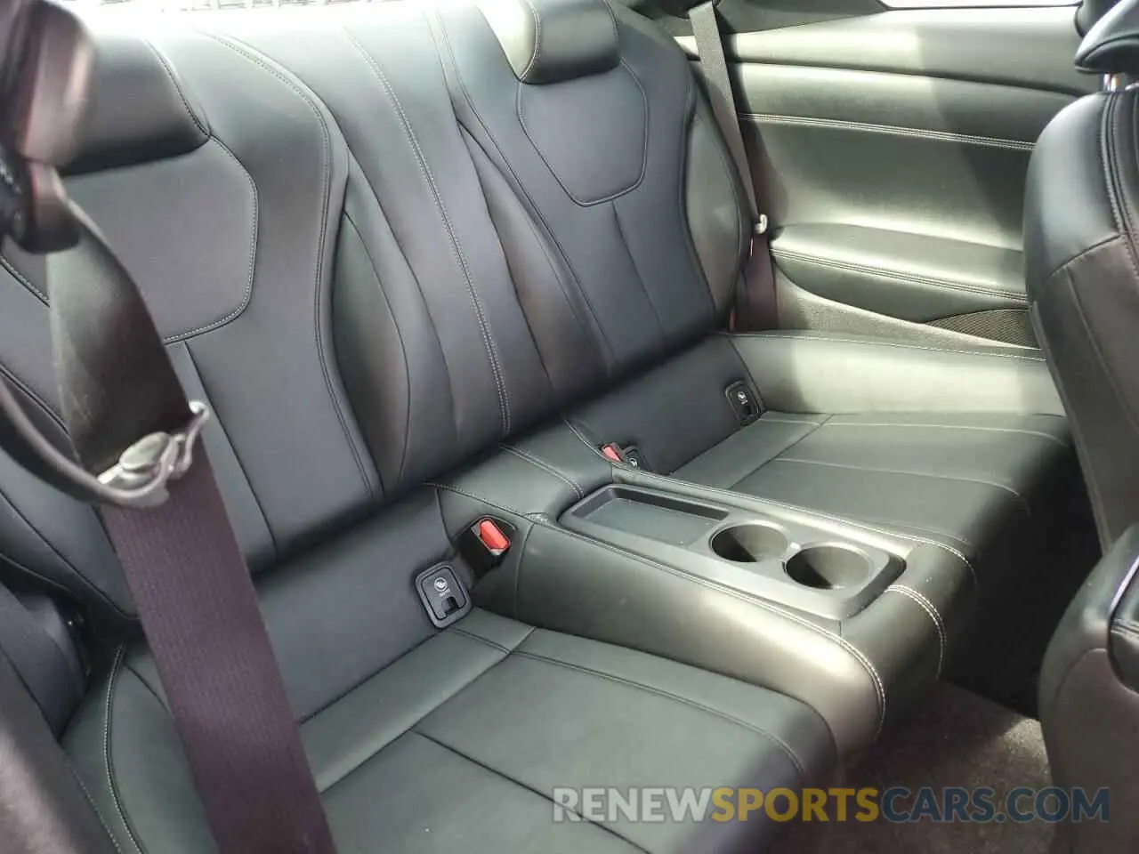 11 Photograph of a damaged car JN1EV7EK9KM230869 INFINITI Q60 2019
