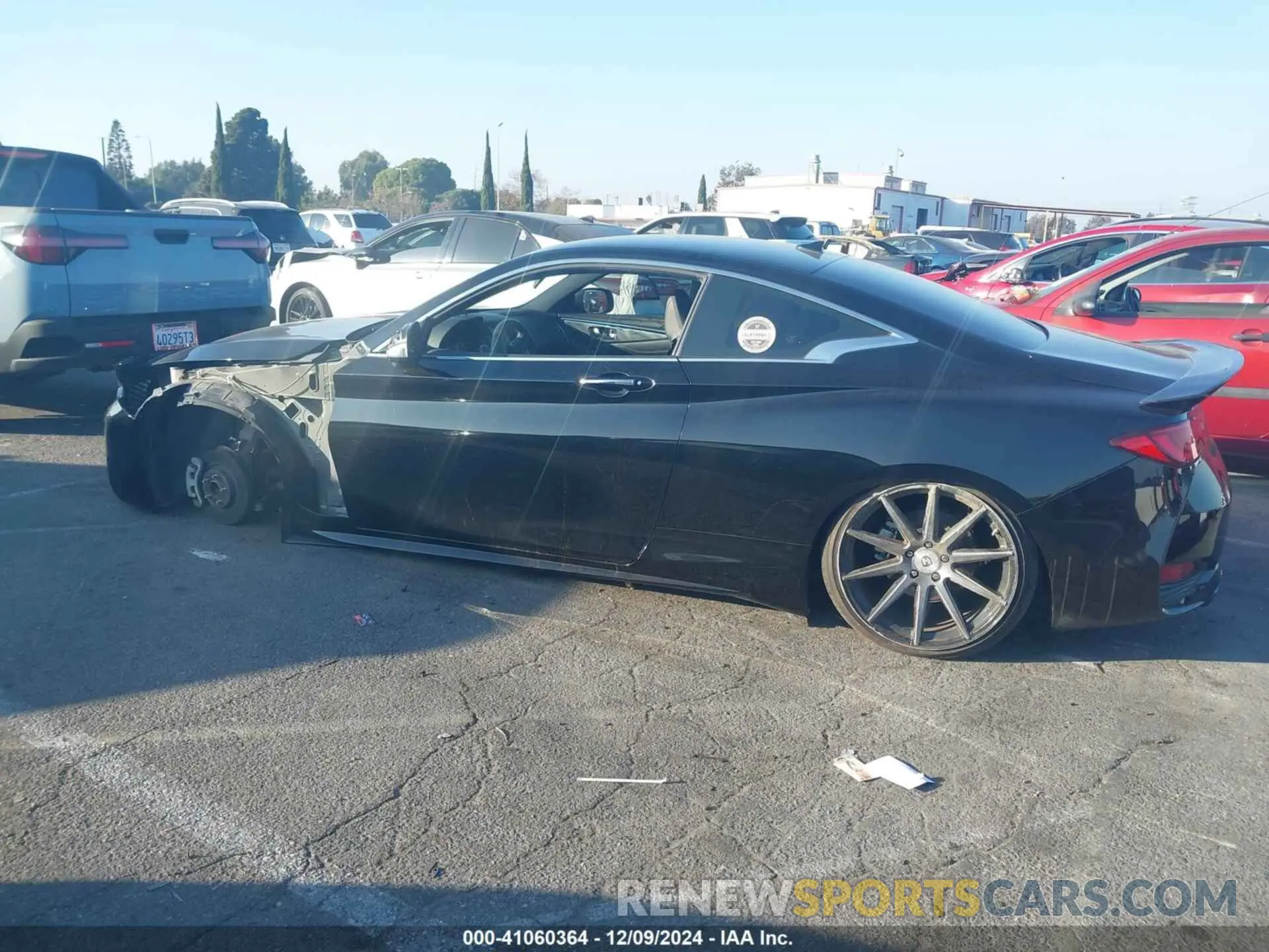 13 Photograph of a damaged car JN1EV7EK9KM231469 INFINITI Q60 2019