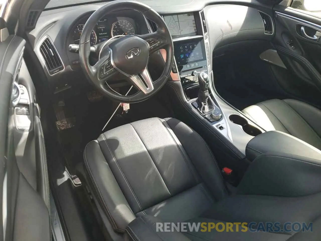 8 Photograph of a damaged car JN1EV7EKXKM231478 INFINITI Q60 2019