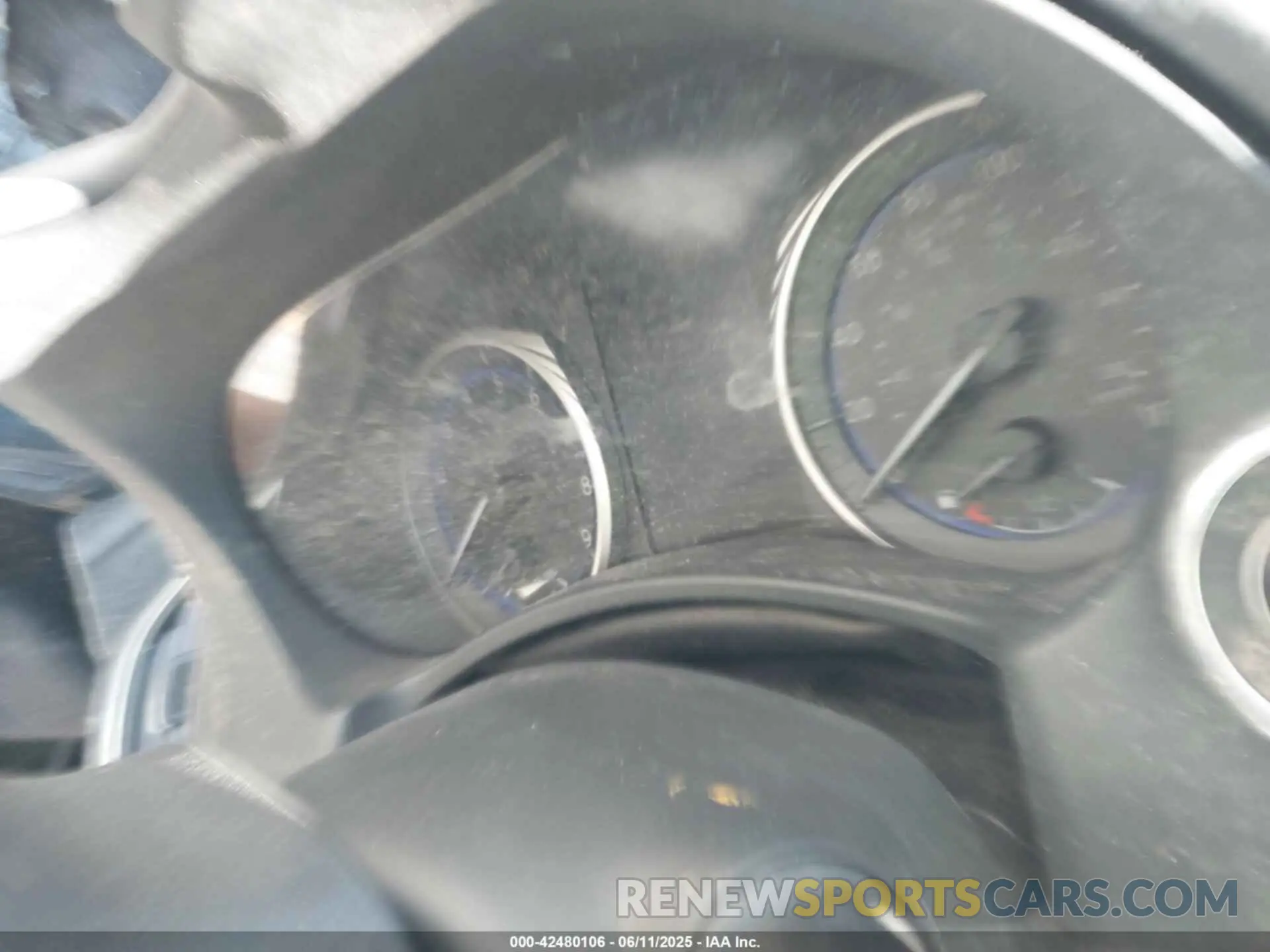 14 Photograph of a damaged car JN1EV7EKXKM231884 INFINITI Q60 2019