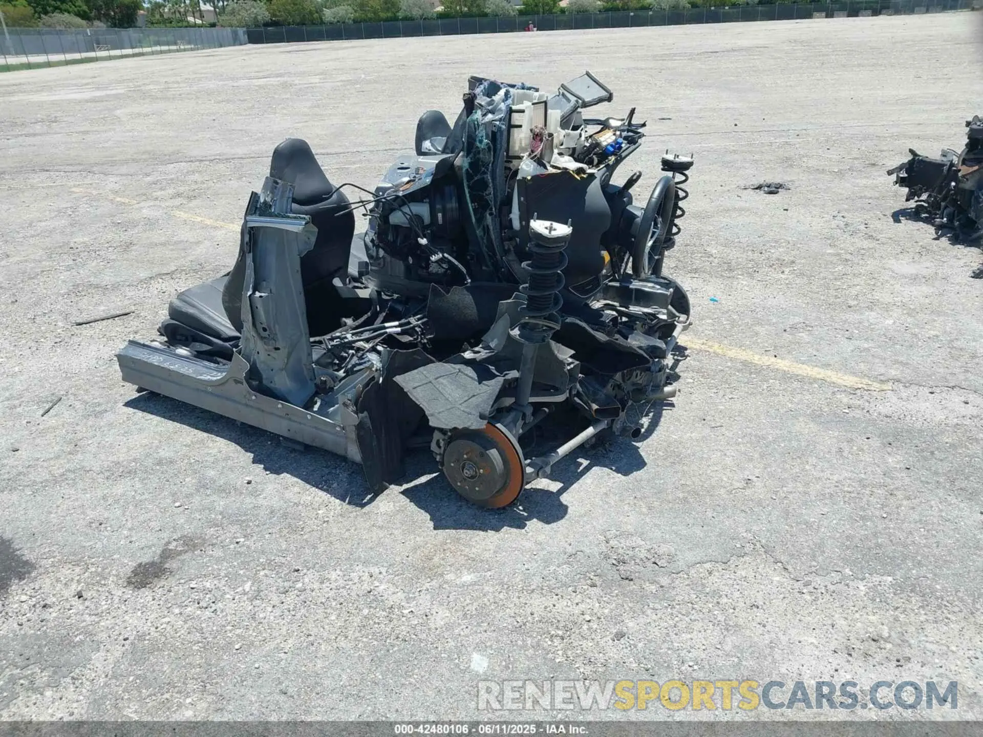 3 Photograph of a damaged car JN1EV7EKXKM231884 INFINITI Q60 2019