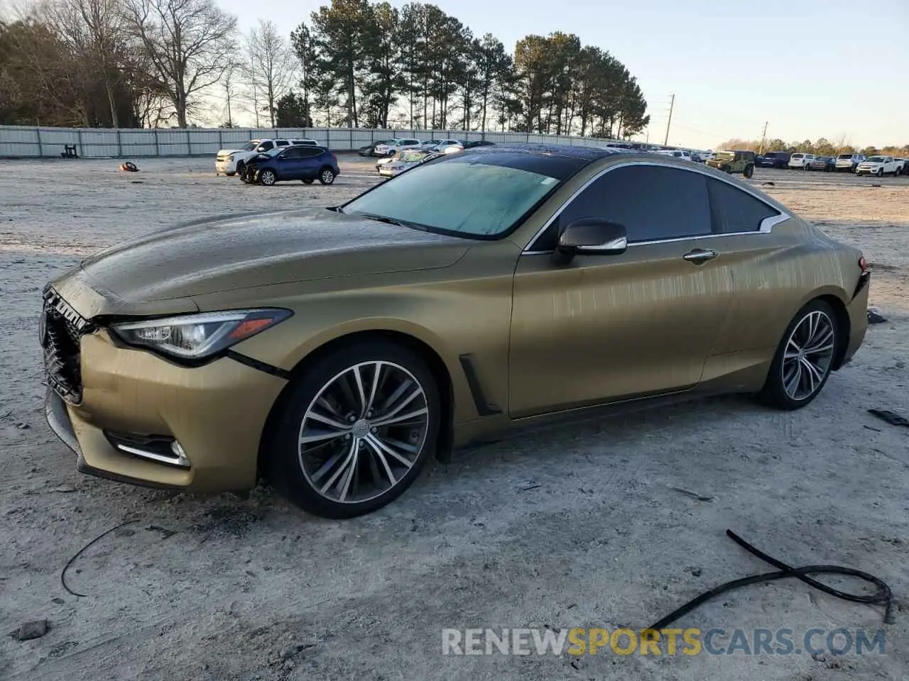 1 Photograph of a damaged car JN1EV7EL0KM290127 INFINITI Q60 2019
