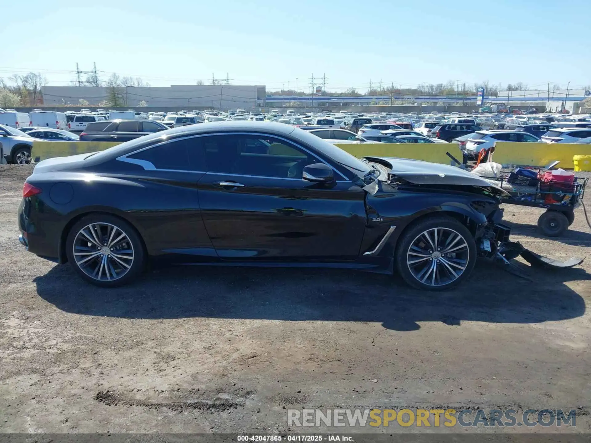 12 Photograph of a damaged car JN1EV7EL4KM290776 INFINITI Q60 2019