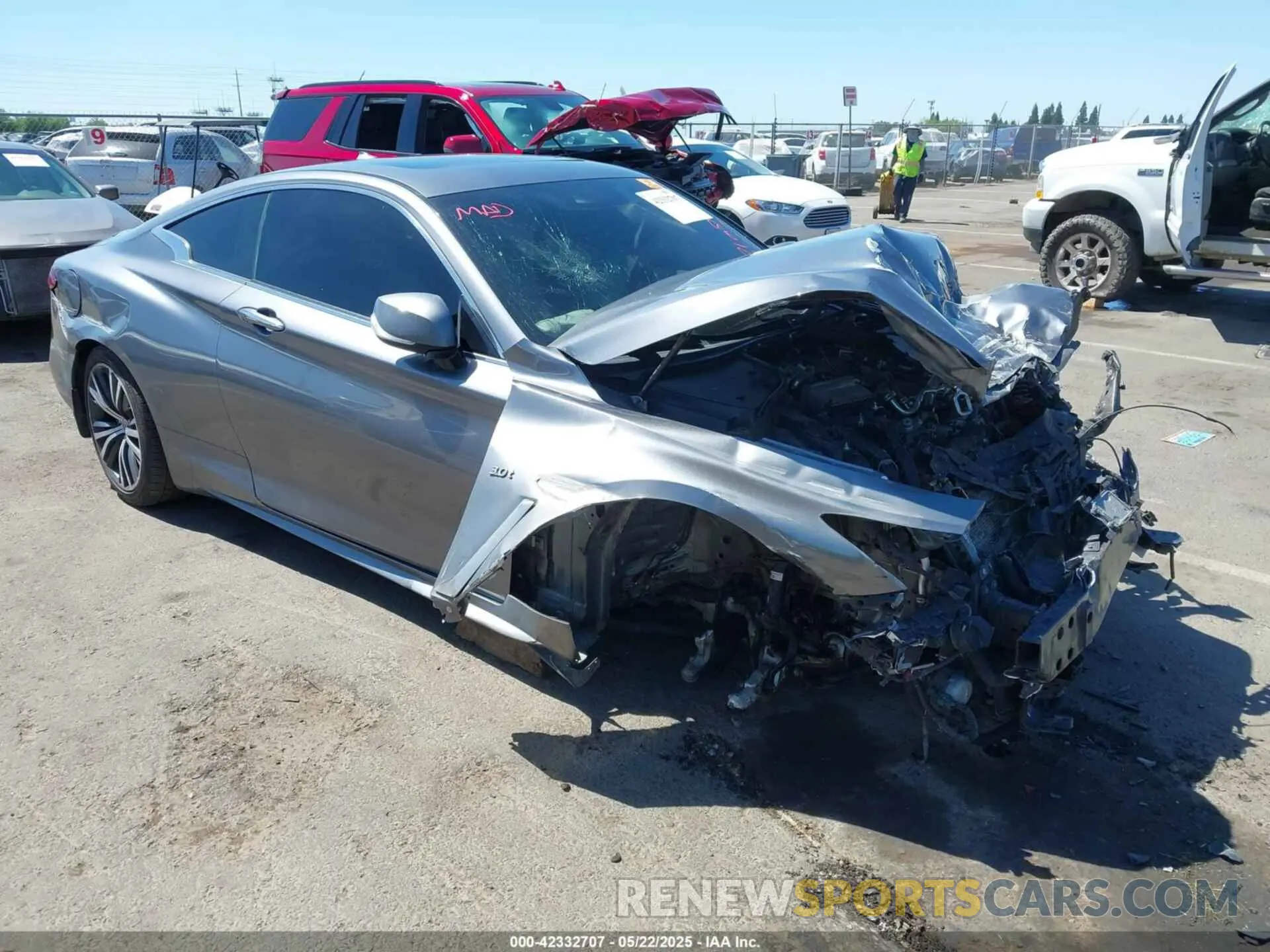 1 Photograph of a damaged car JN1EV7EL4KM291460 INFINITI Q60 2019
