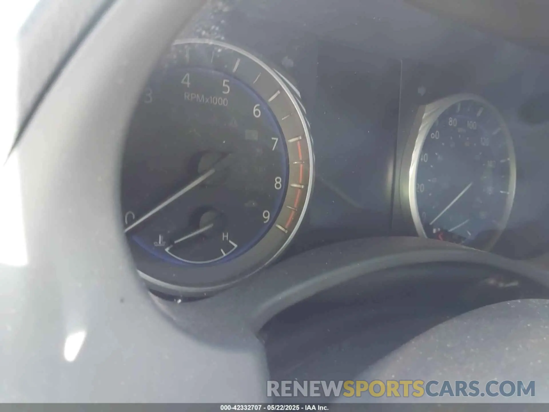 15 Photograph of a damaged car JN1EV7EL4KM291460 INFINITI Q60 2019