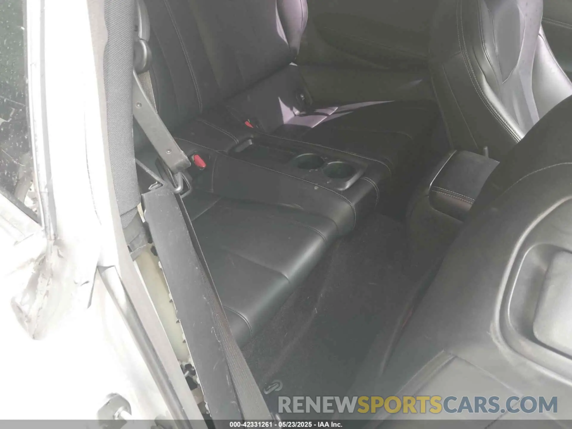 8 Photograph of a damaged car JN1EV7EL7KM290268 INFINITI Q60 2019
