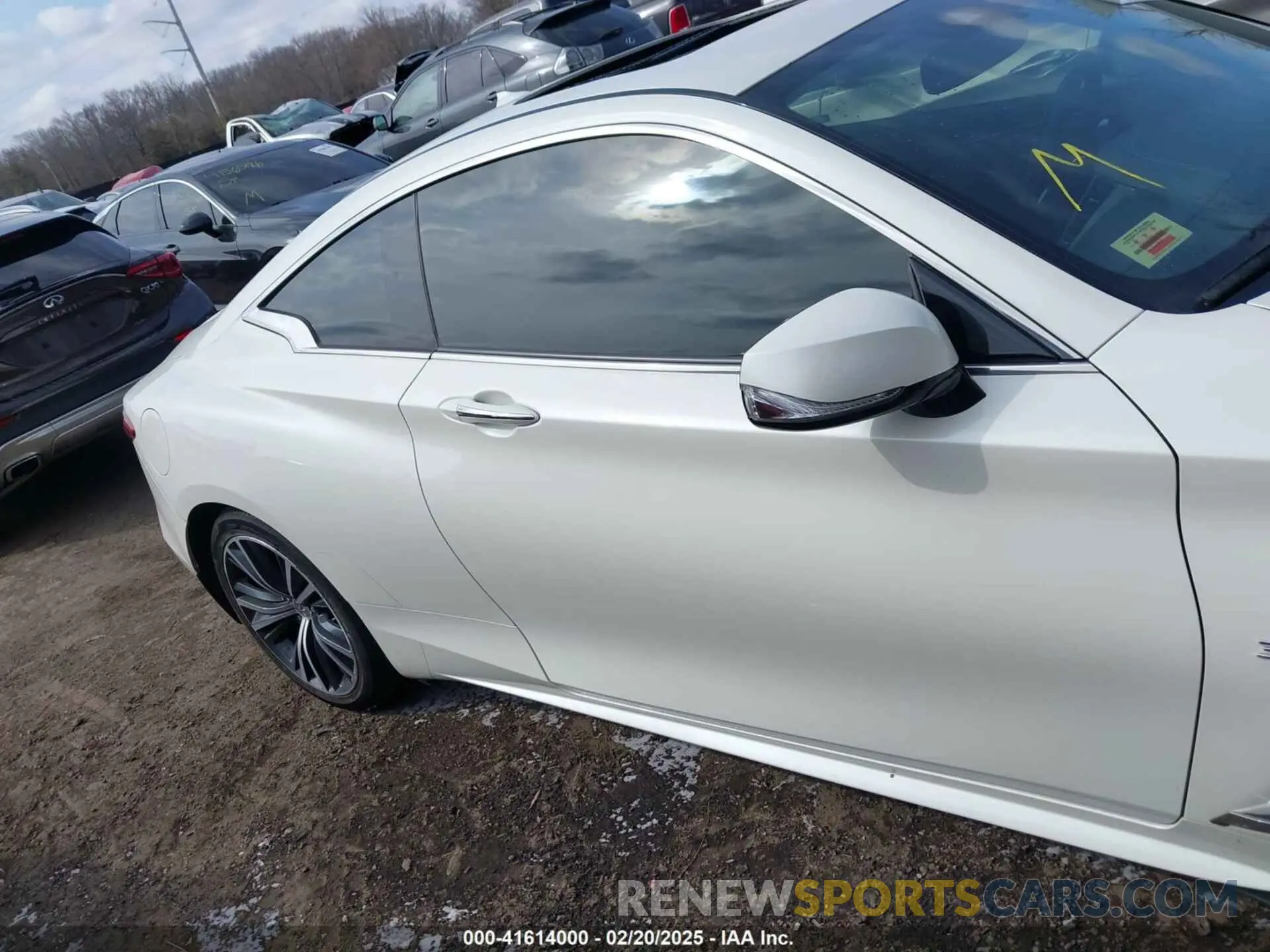 12 Photograph of a damaged car JN1EV7ELXKM290815 INFINITI Q60 2019