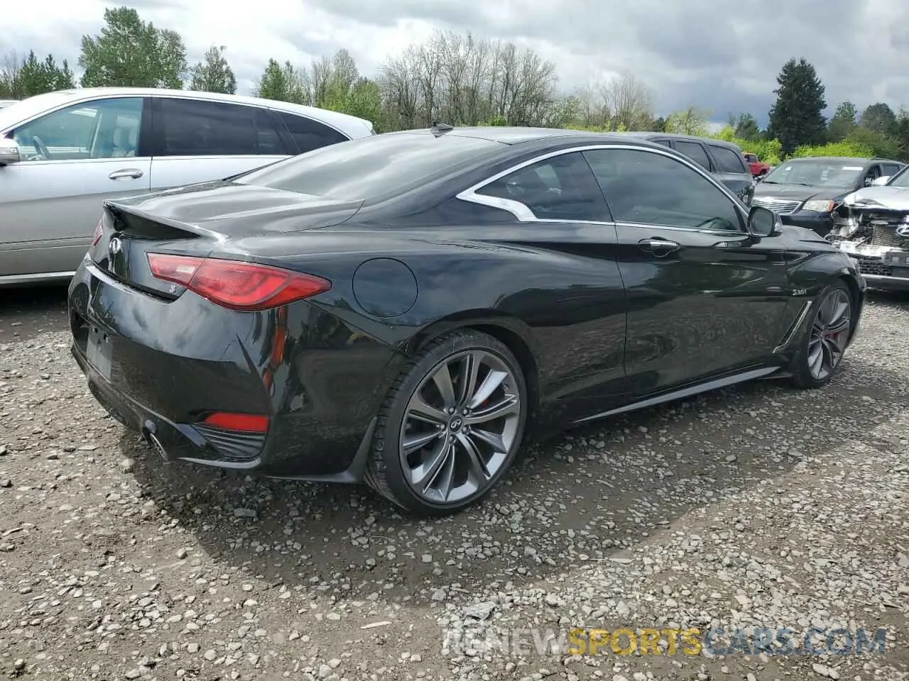 3 Photograph of a damaged car JN1FV7EK4KM360322 INFINITI Q60 2019