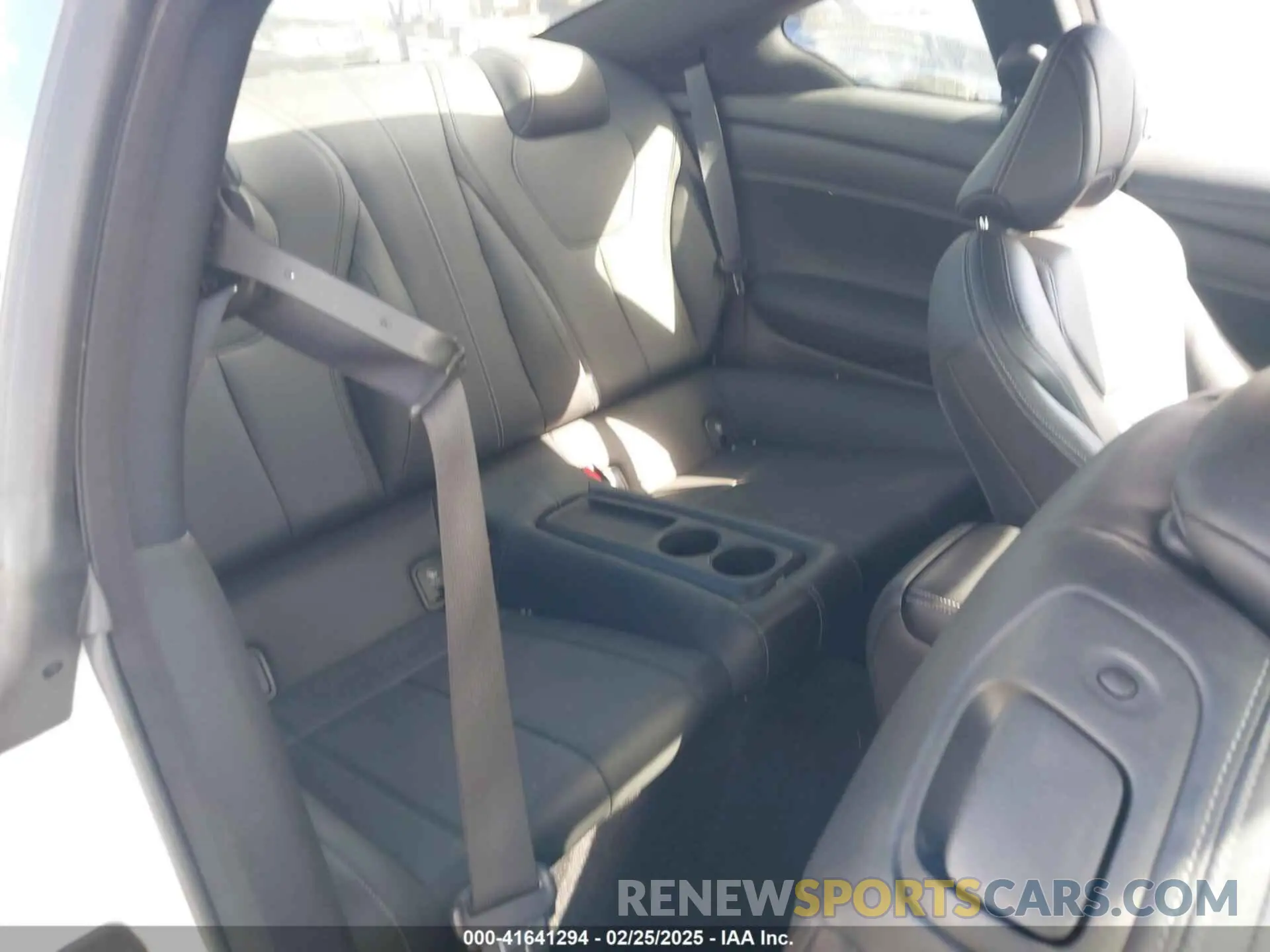 8 Photograph of a damaged car JN1EV7EK2LM340406 INFINITI Q60 2020