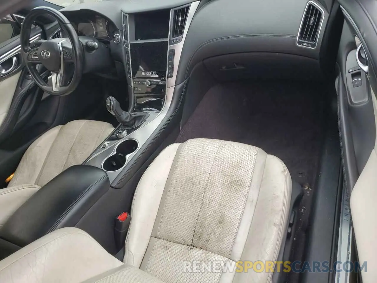 8 Photograph of a damaged car JN1EV7EK5LM341114 INFINITI Q60 2020