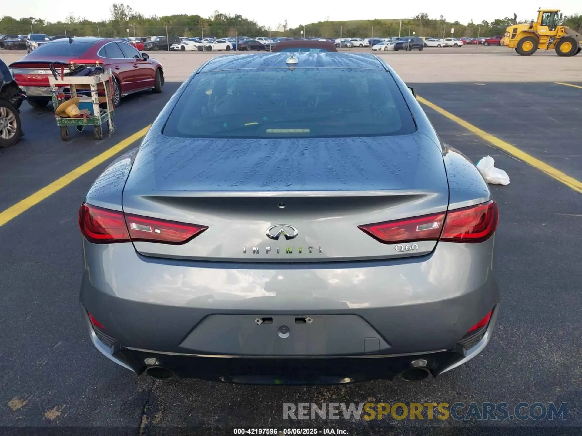16 Photograph of a damaged car JN1EV7EK8LM341026 INFINITI Q60 2020