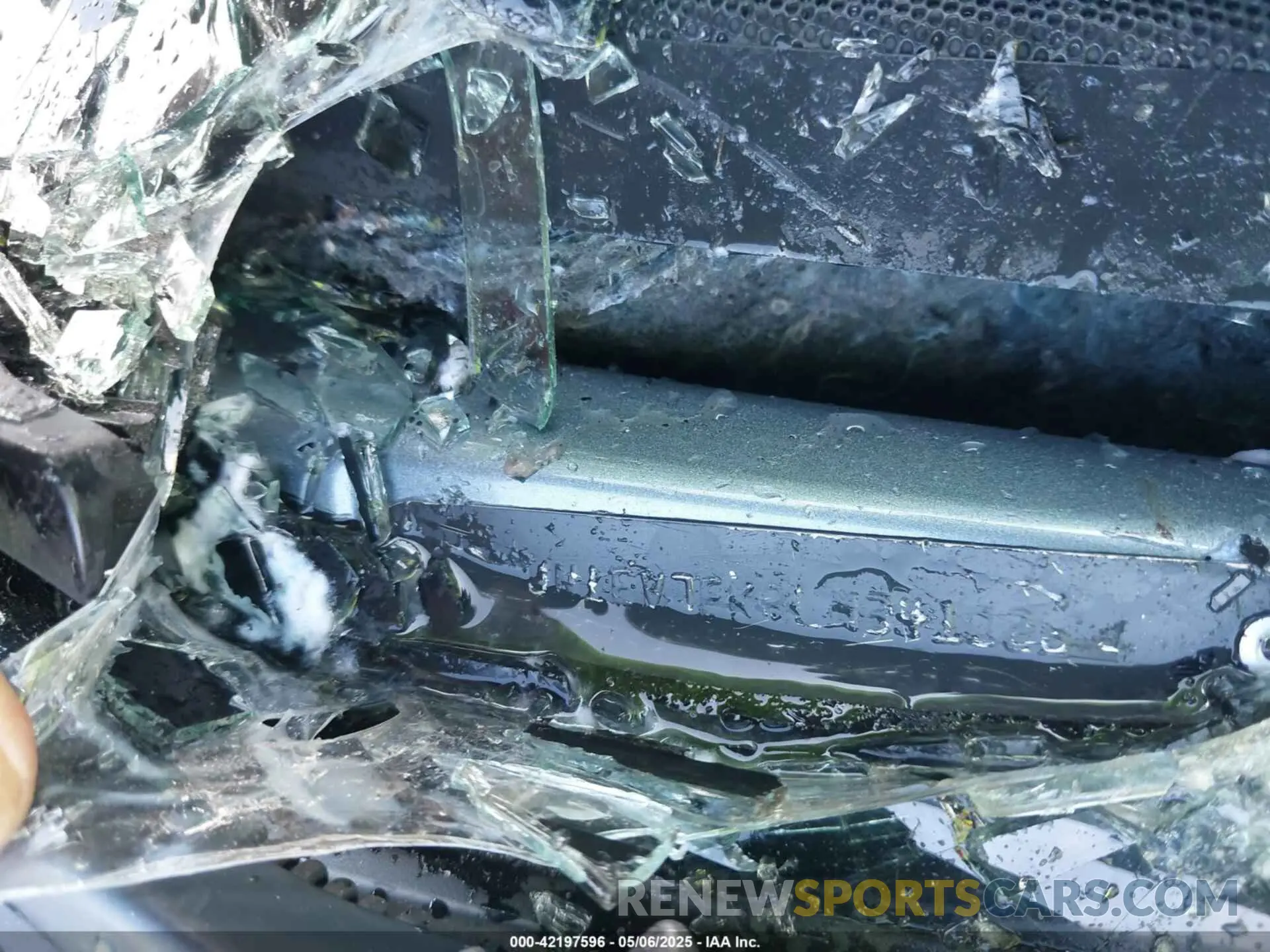 9 Photograph of a damaged car JN1EV7EK8LM341026 INFINITI Q60 2020