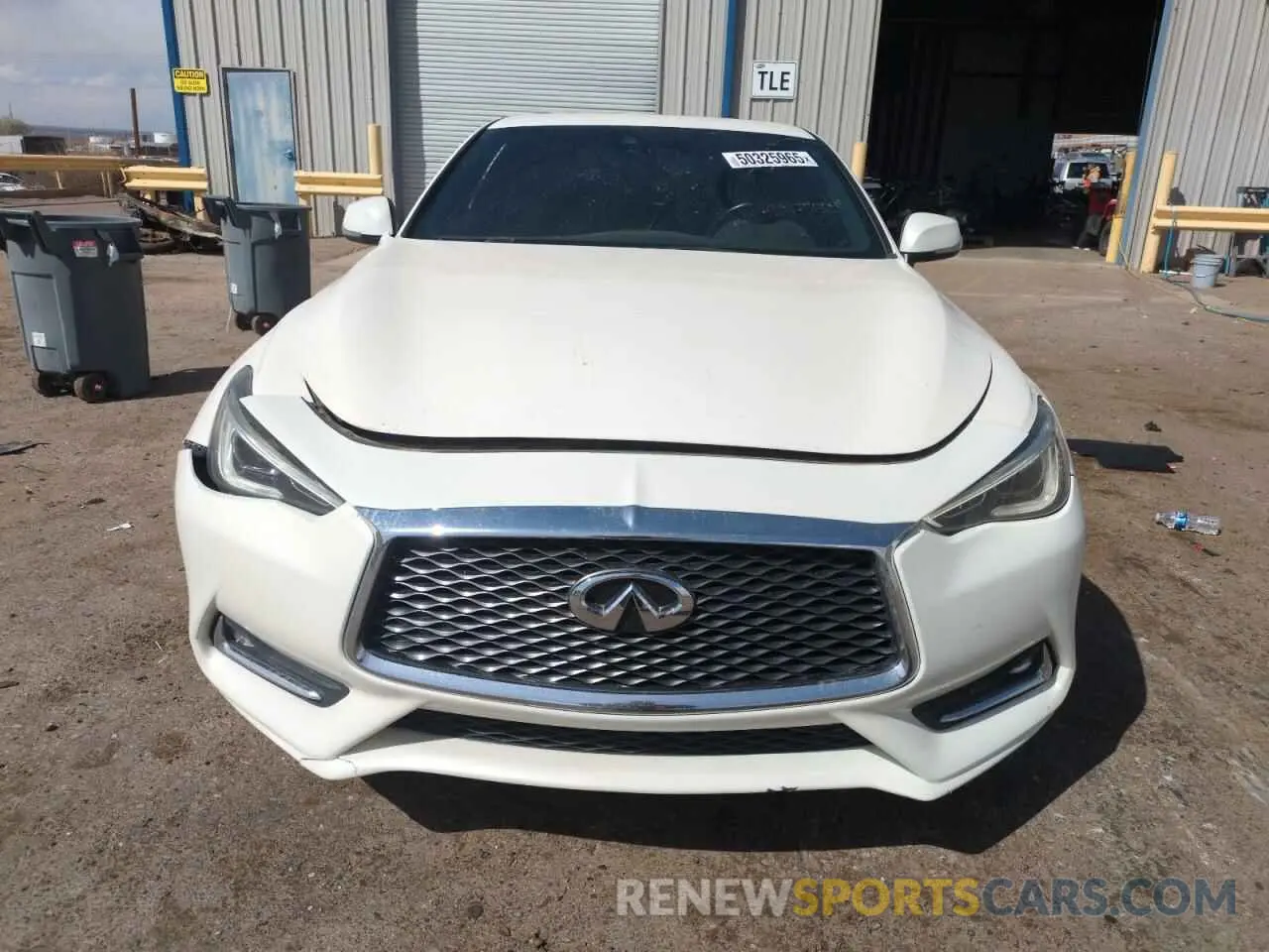 5 Photograph of a damaged car JN1EV7EL6LM380500 INFINITI Q60 2020