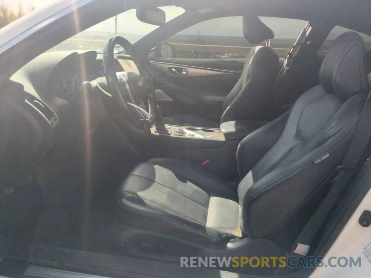 7 Photograph of a damaged car JN1EV7EL6LM380500 INFINITI Q60 2020