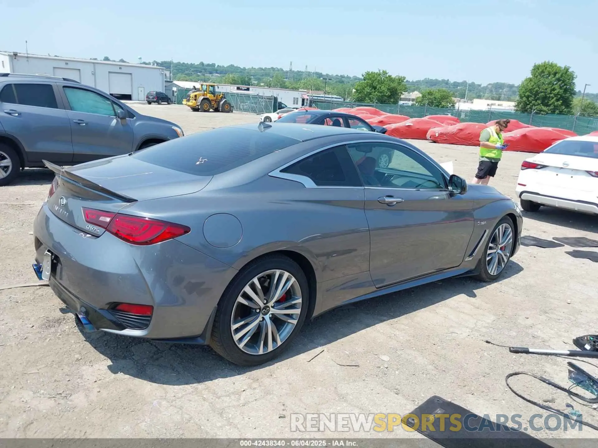 4 Photograph of a damaged car JN1FV7EL5LM460178 INFINITI Q60 2020