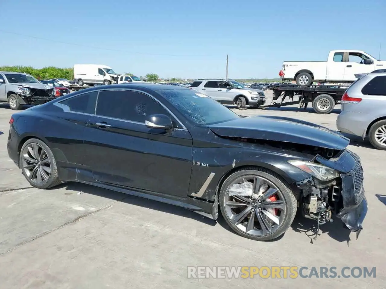 4 Photograph of a damaged car JN1FV7EL9LM460040 INFINITI Q60 2020