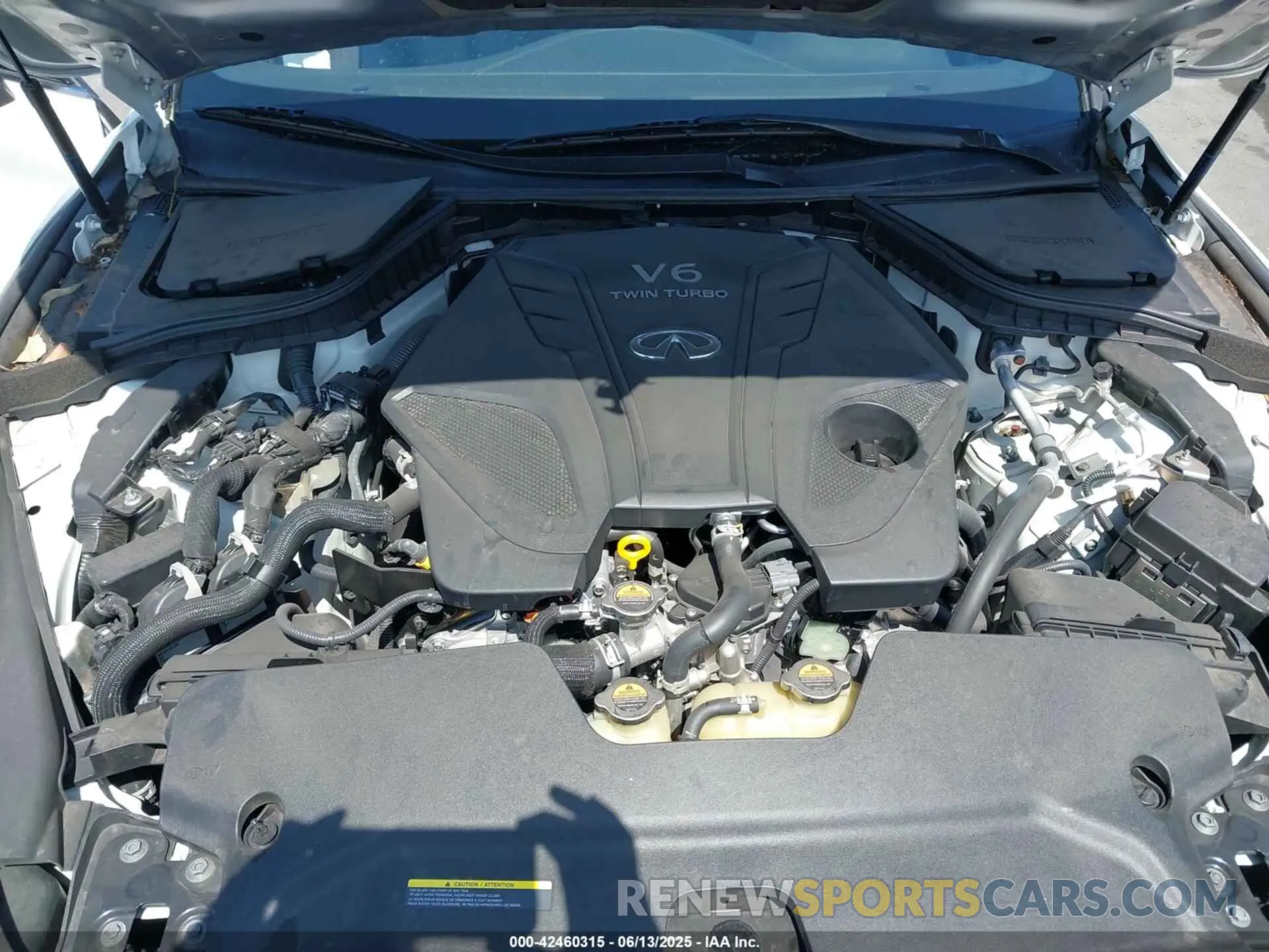 10 Photograph of a damaged car JN1EV7JK9MM410104 INFINITI Q60 2021