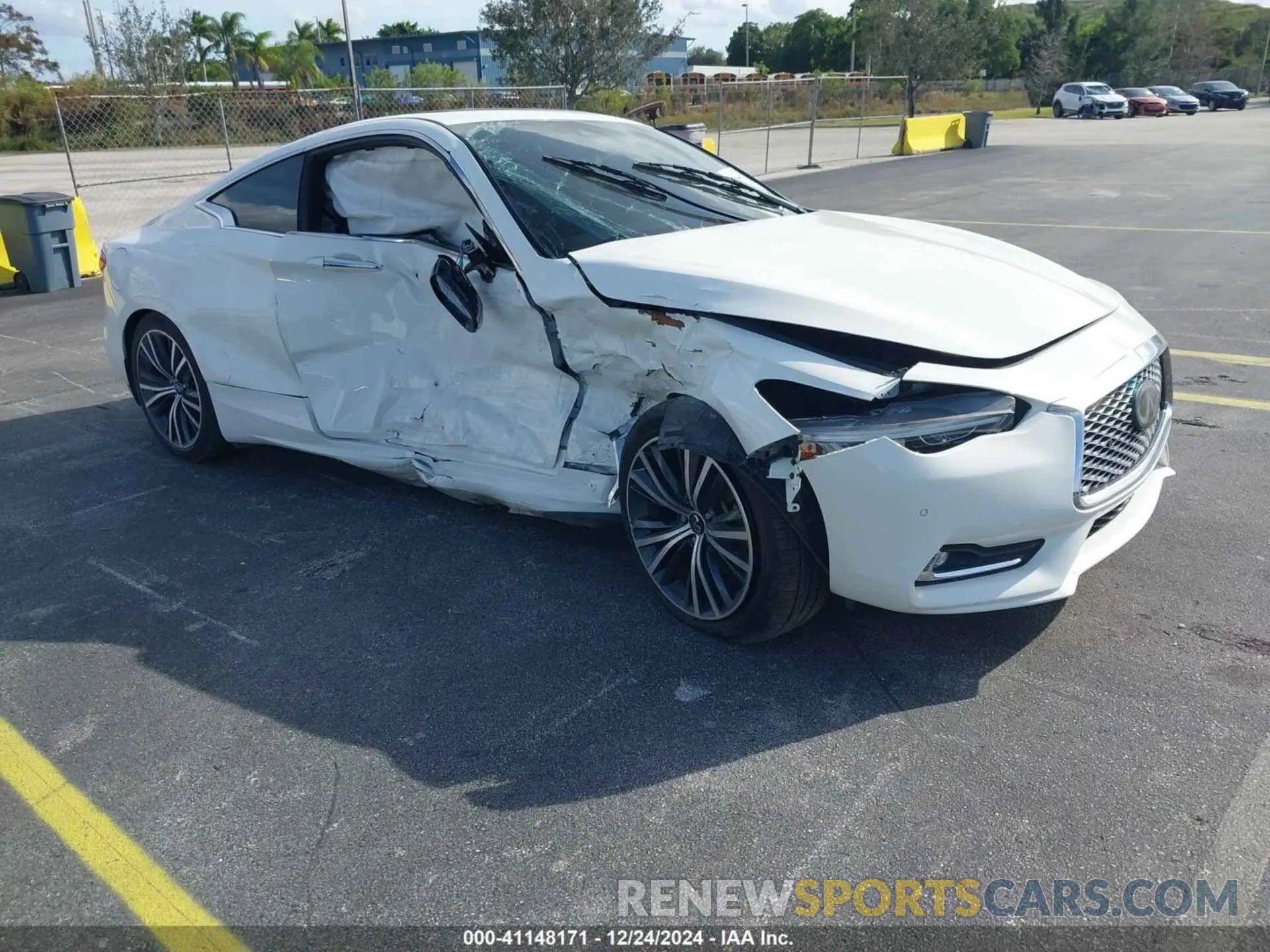 1 Photograph of a damaged car JN1EV7KK1MM410712 INFINITI Q60 2021