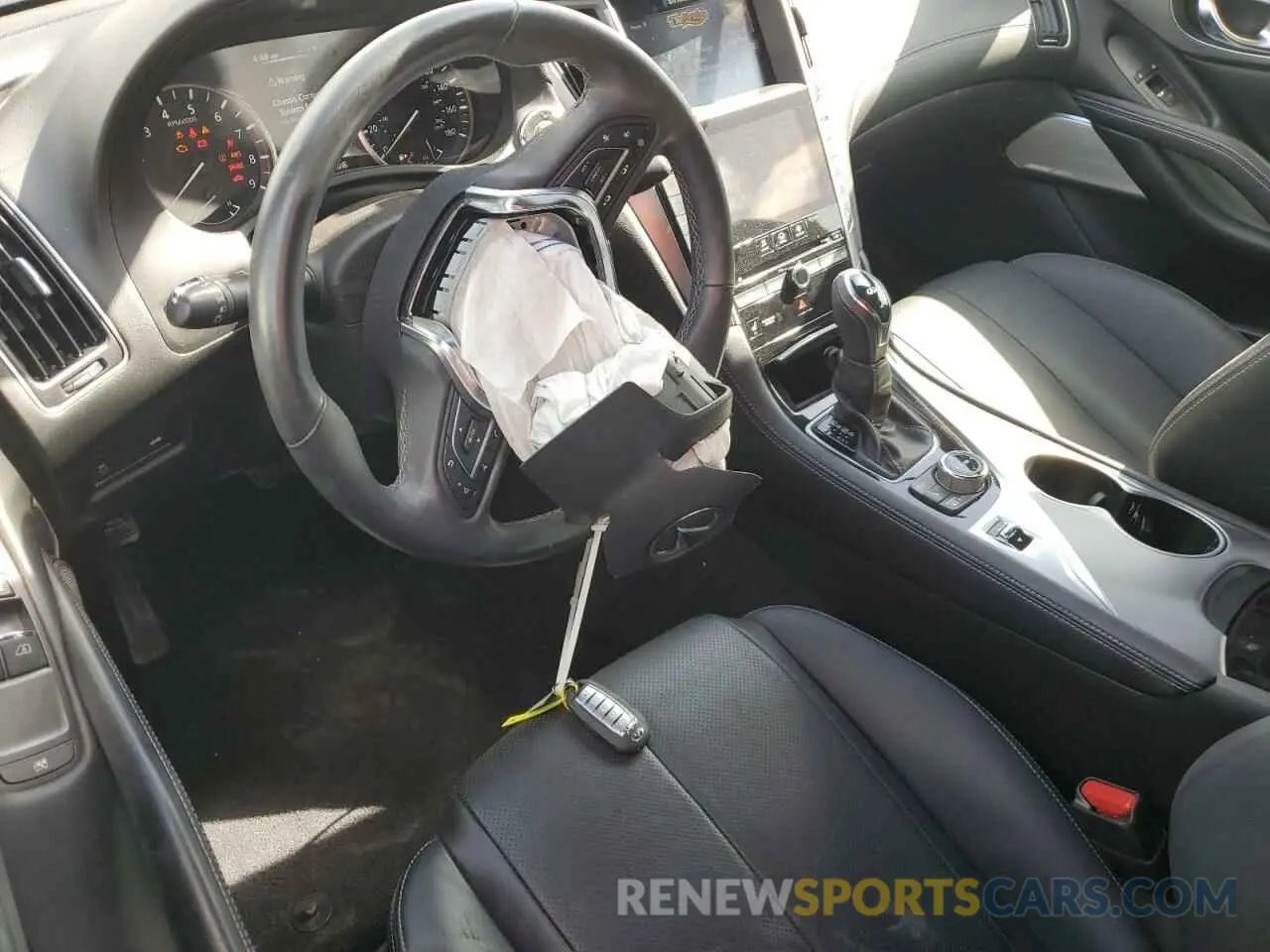 8 Photograph of a damaged car JN1EV7KK3MM411019 INFINITI Q60 2021