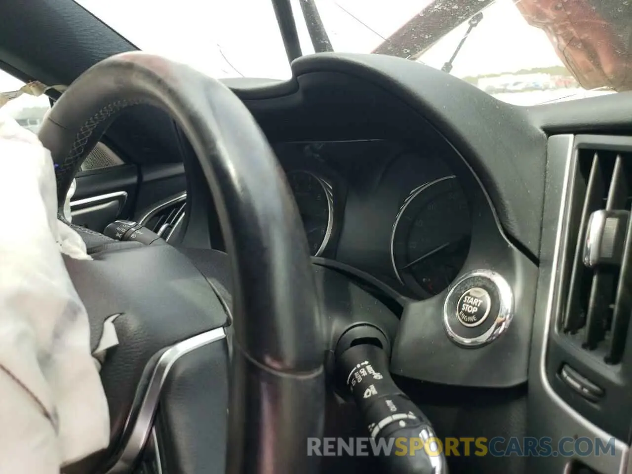 9 Photograph of a damaged car JN1EV7KK8MM410898 INFINITI Q60 2021