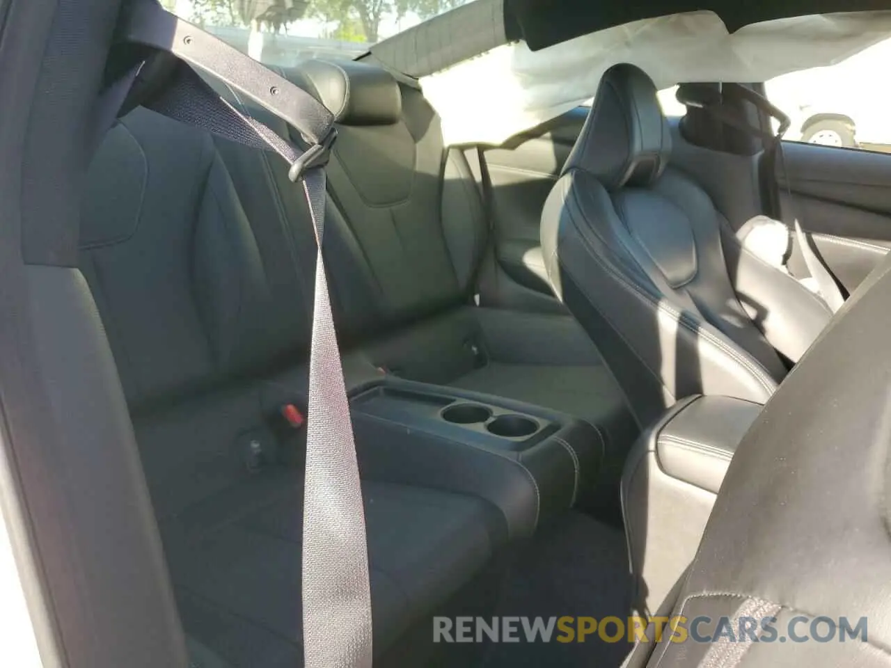 10 Photograph of a damaged car JN1EV7KK9MM411123 INFINITI Q60 2021