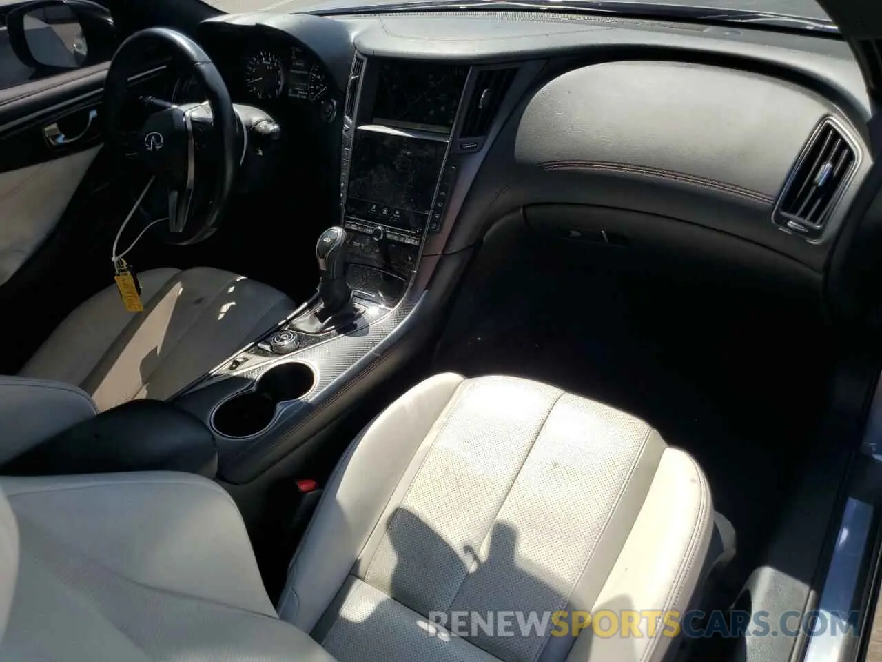 8 Photograph of a damaged car JN1FV7LK5MM530077 INFINITI Q60 2021
