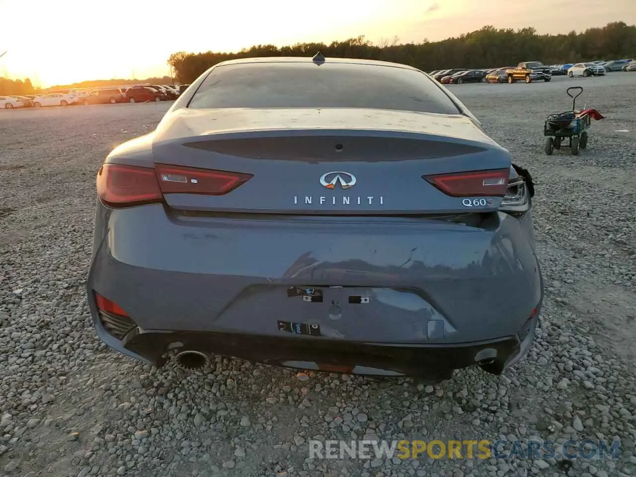 6 Photograph of a damaged car JN1FV7LK5MM530385 INFINITI Q60 2021