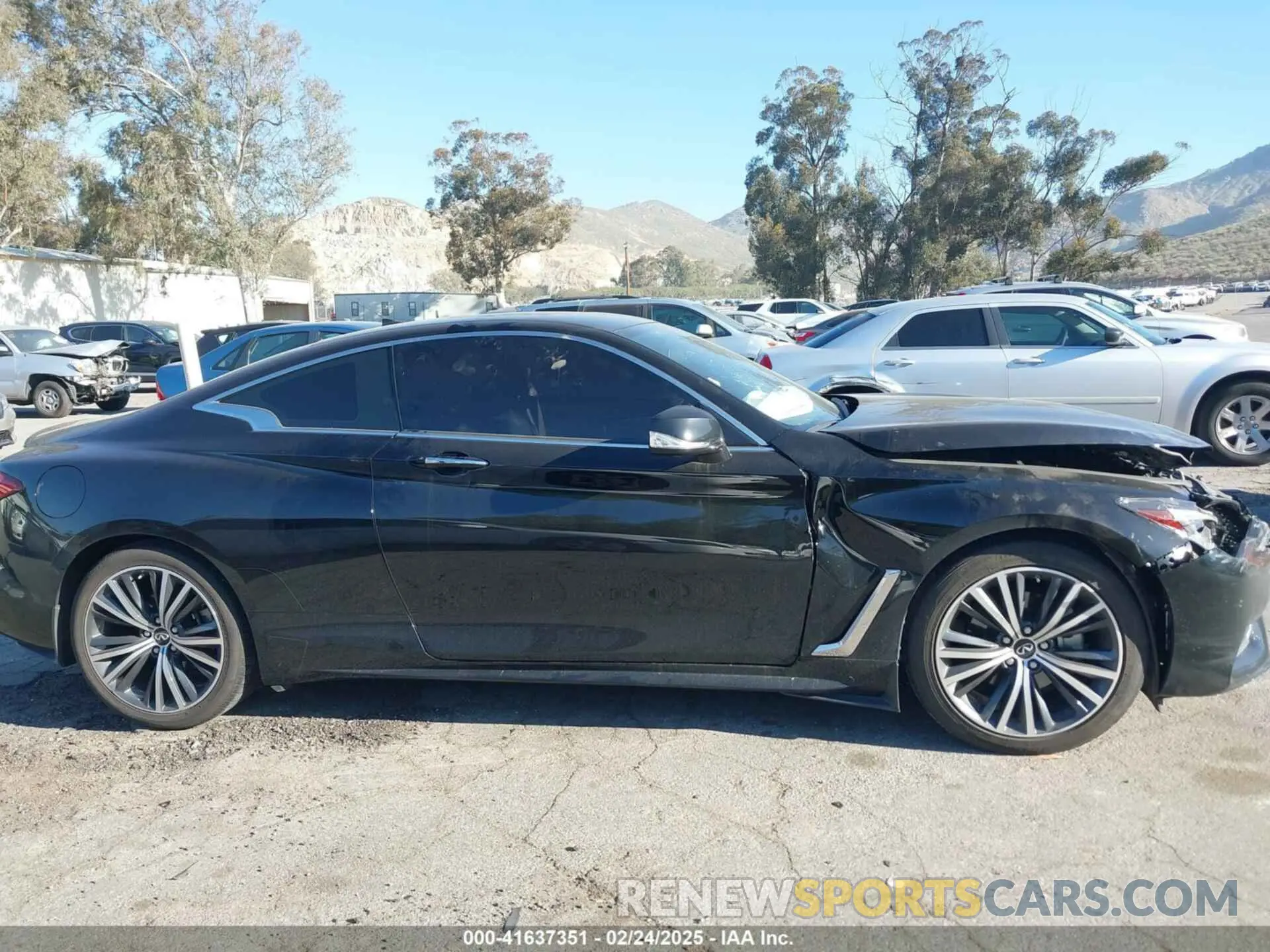 13 Photograph of a damaged car JN1EV7KK2NM600262 INFINITI Q60 2022