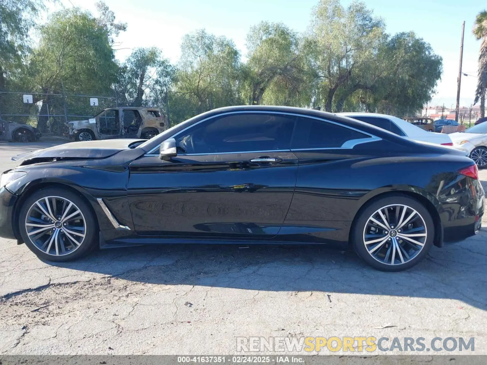 14 Photograph of a damaged car JN1EV7KK2NM600262 INFINITI Q60 2022