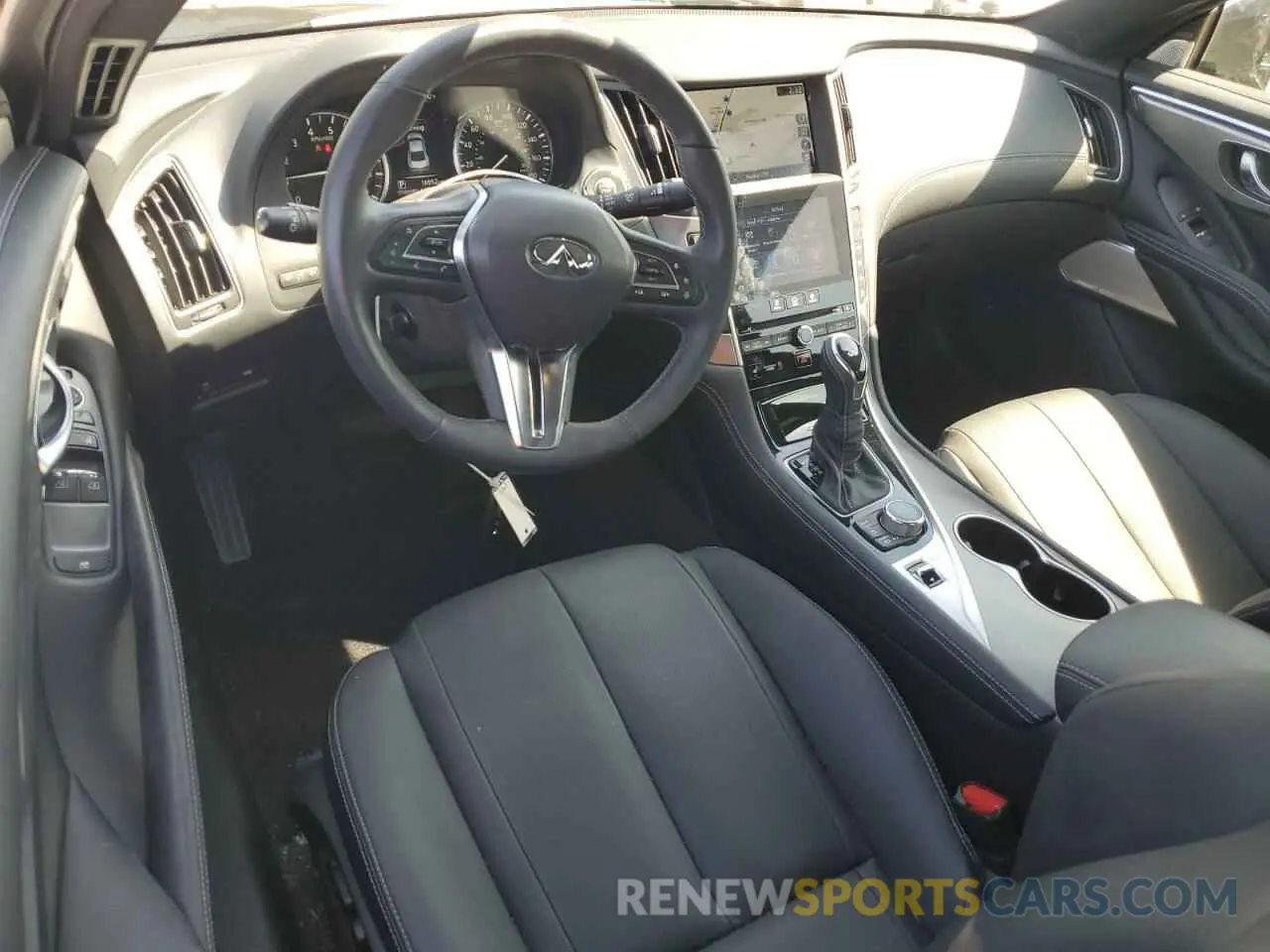 8 Photograph of a damaged car JN1EV7KK5NM600675 INFINITI Q60 2022