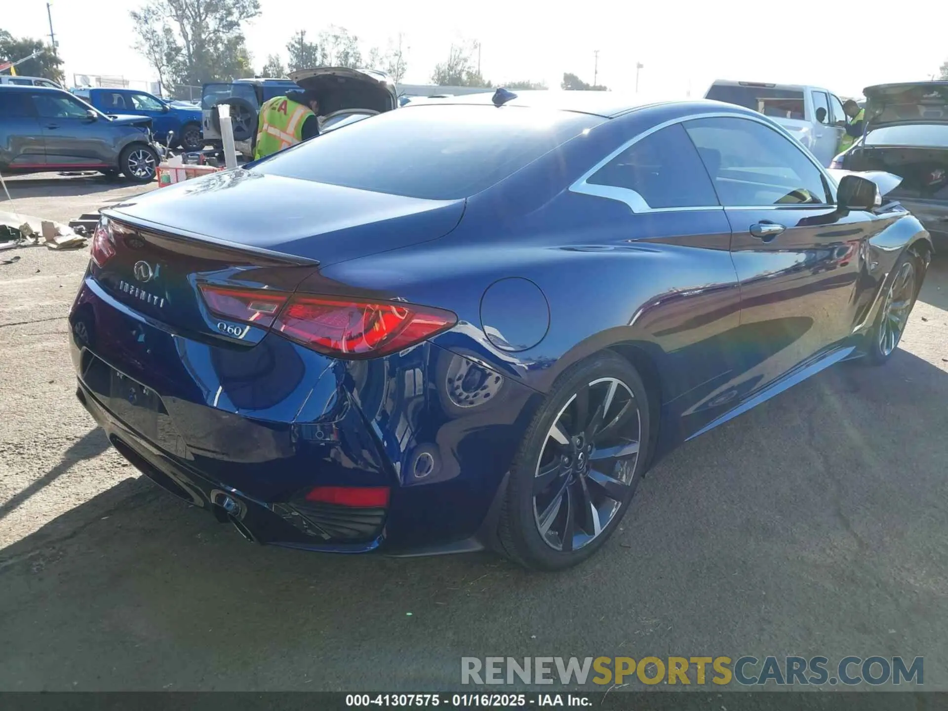 4 Photograph of a damaged car JN1EV7KK5NM600935 INFINITI Q60 2022
