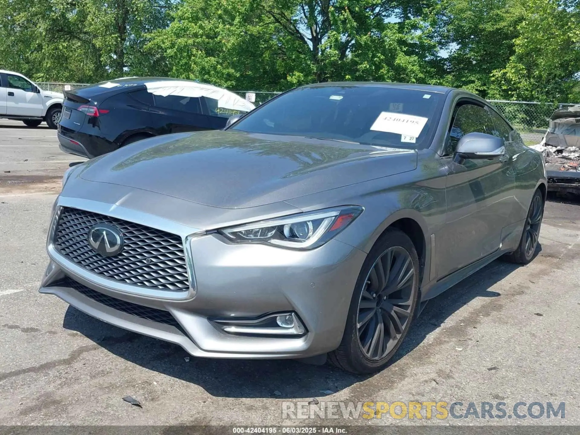 2 Photograph of a damaged car JN1EV7KL6NM630390 INFINITI Q60 2022