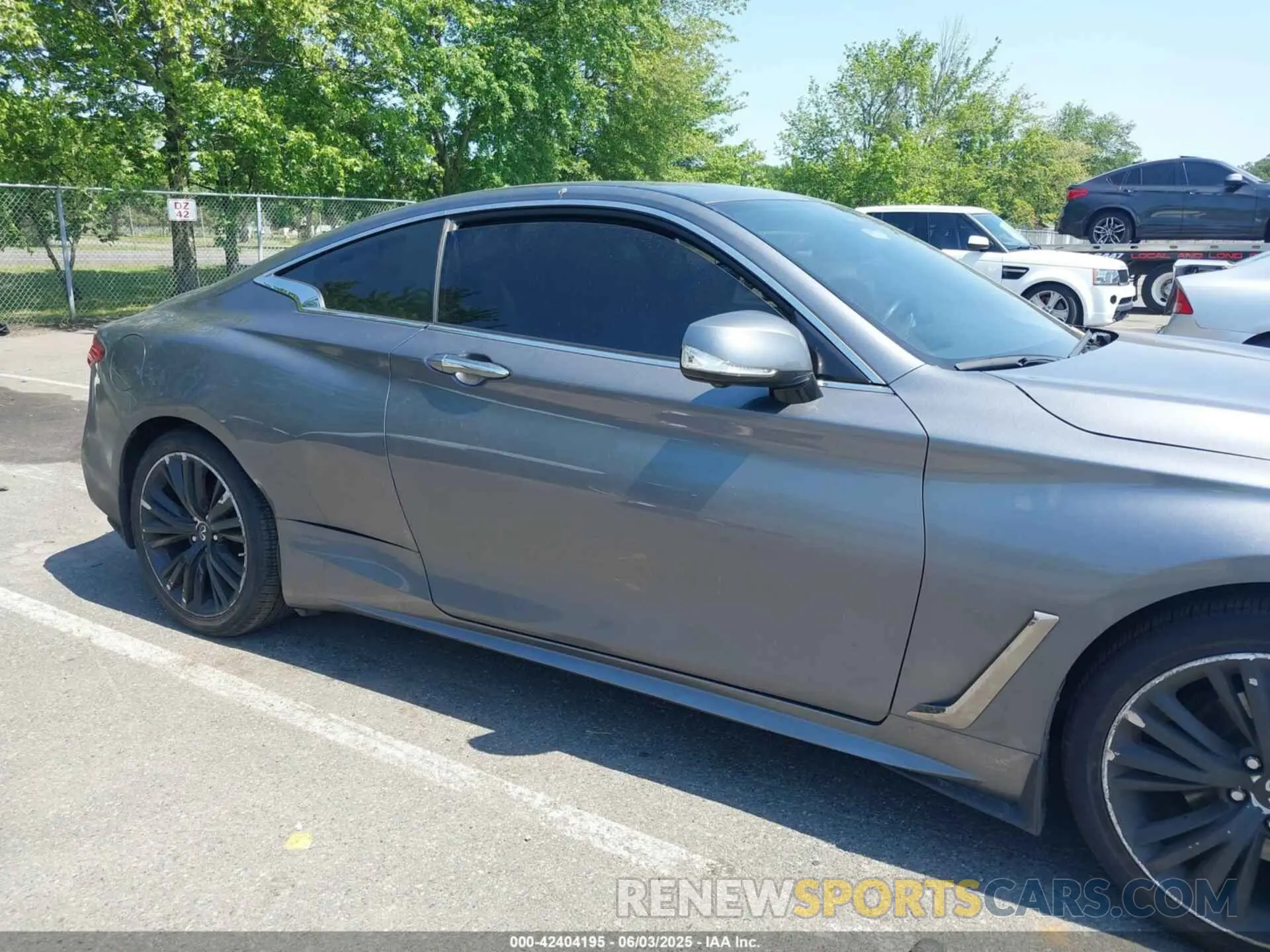 6 Photograph of a damaged car JN1EV7KL6NM630390 INFINITI Q60 2022