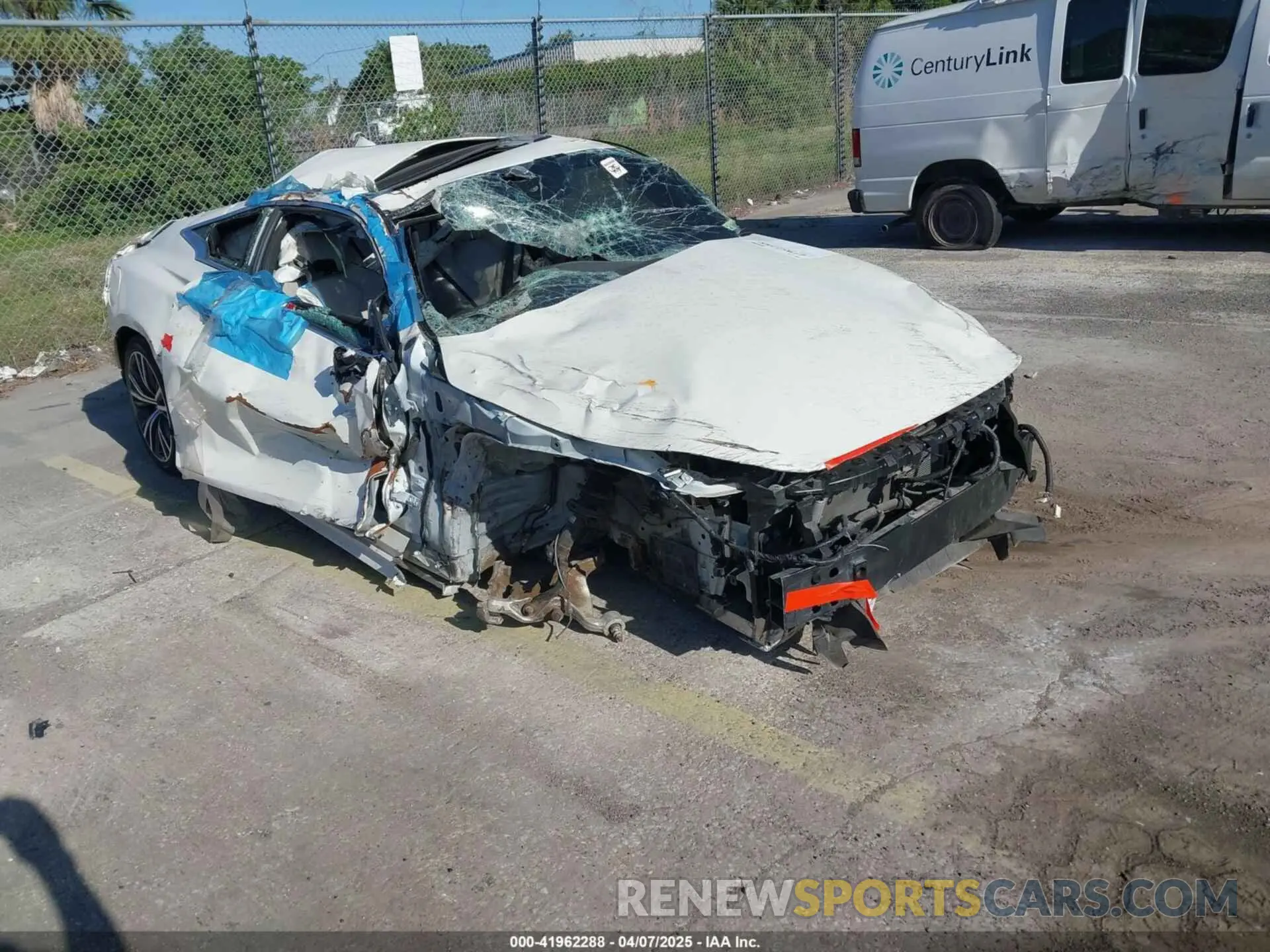 1 Photograph of a damaged car JN1EV7KLXNM630151 INFINITI Q60 2022