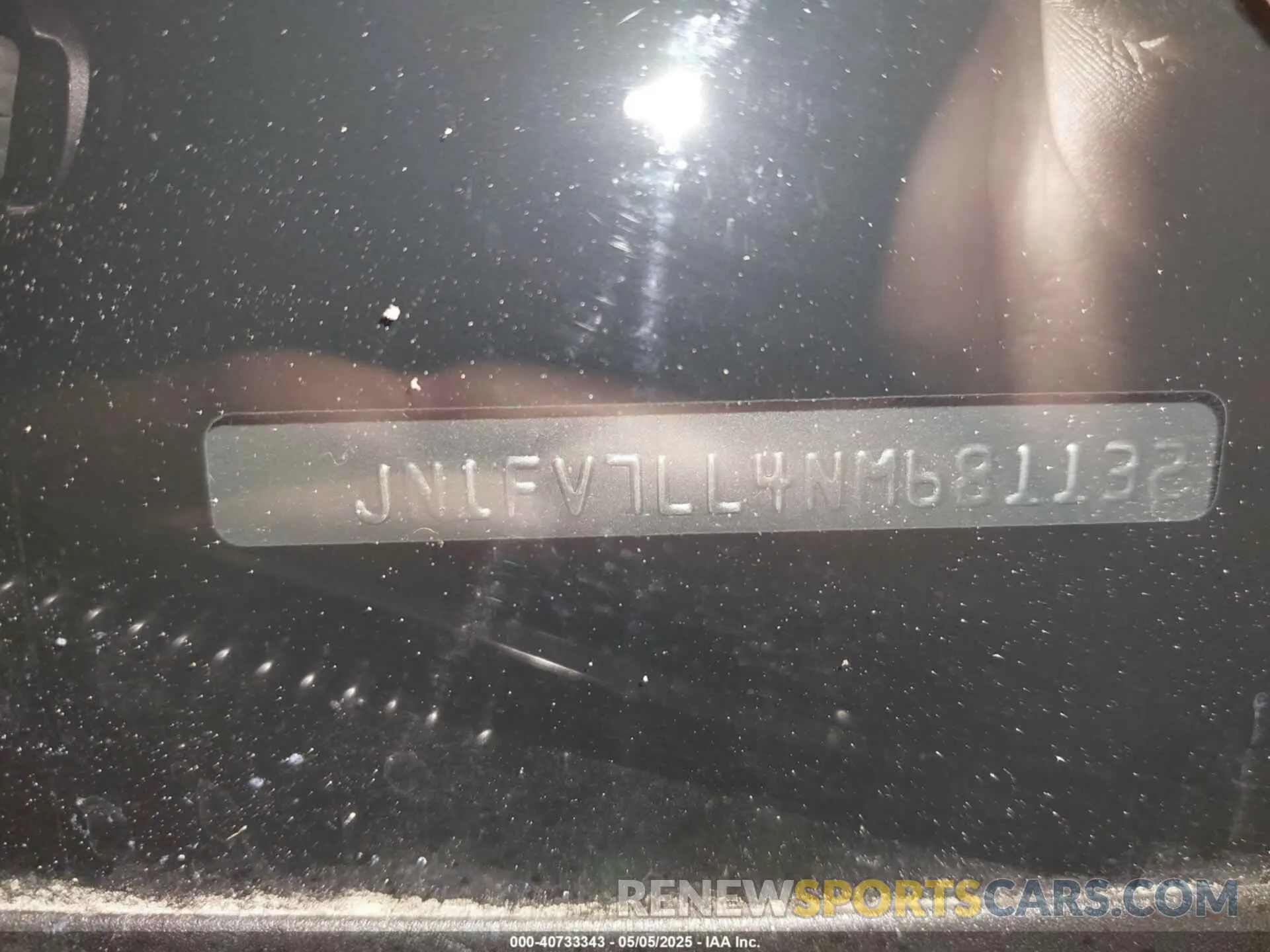 17 Photograph of a damaged car JN1FV7LL4NM681132 INFINITI Q60 2022