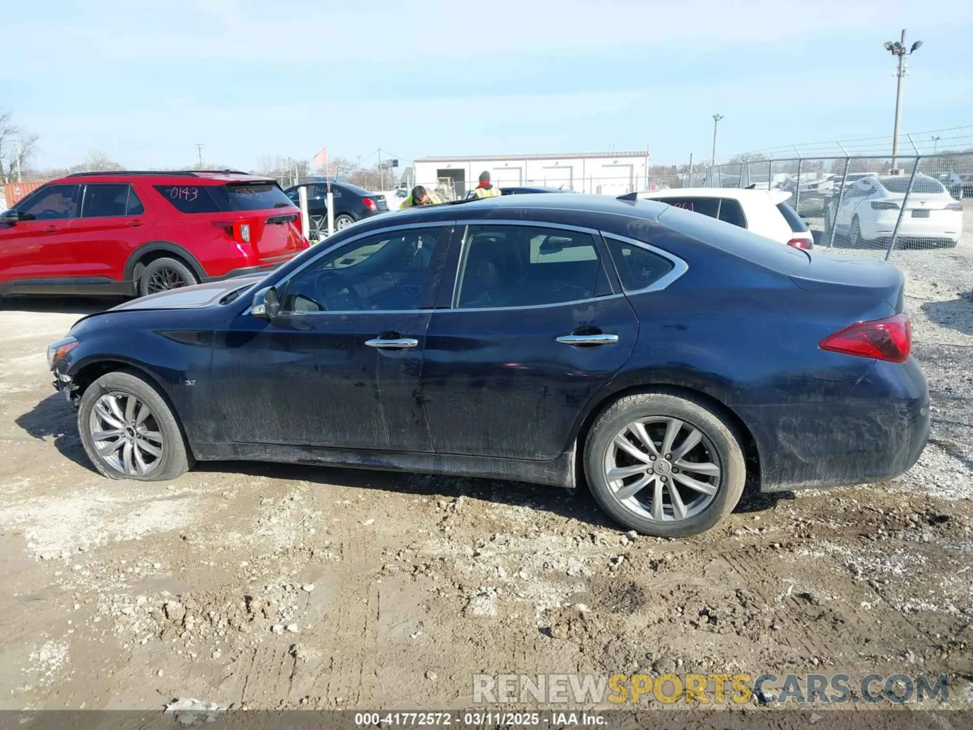 15 Photograph of a damaged car JN1BY1AR3KM585157 INFINITI Q70 2019