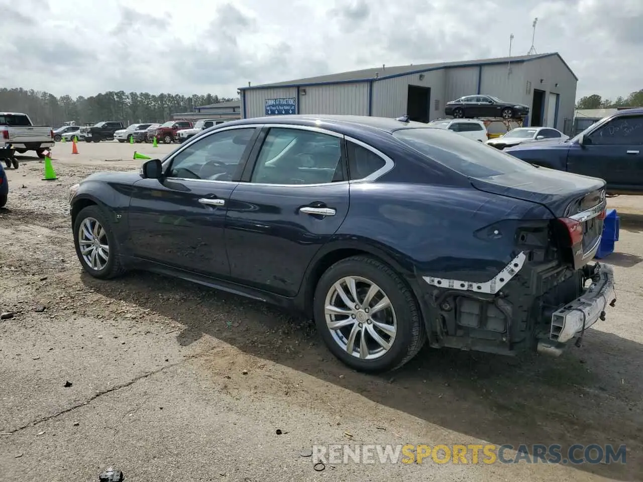 2 Photograph of a damaged car JN1BY1AR3KM585742 INFINITI Q70 2019