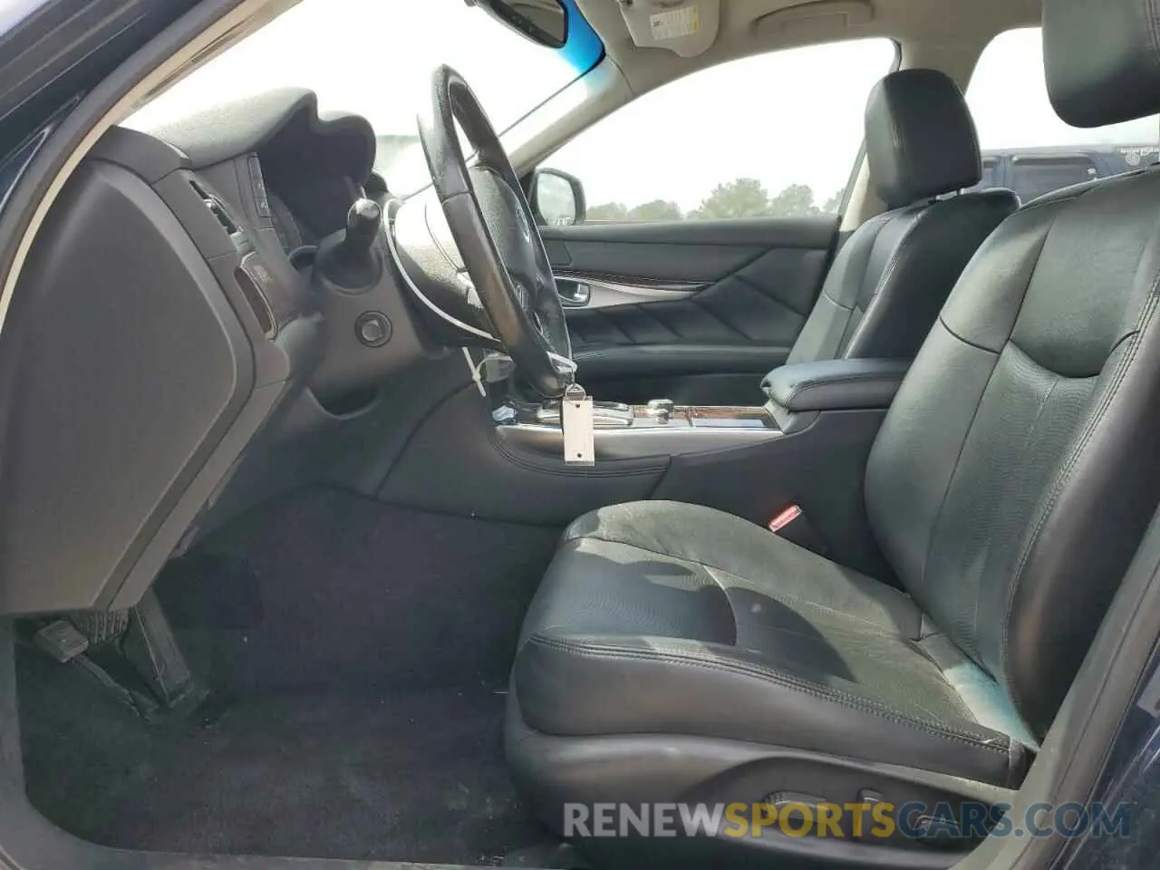 7 Photograph of a damaged car JN1BY1AR3KM585742 INFINITI Q70 2019