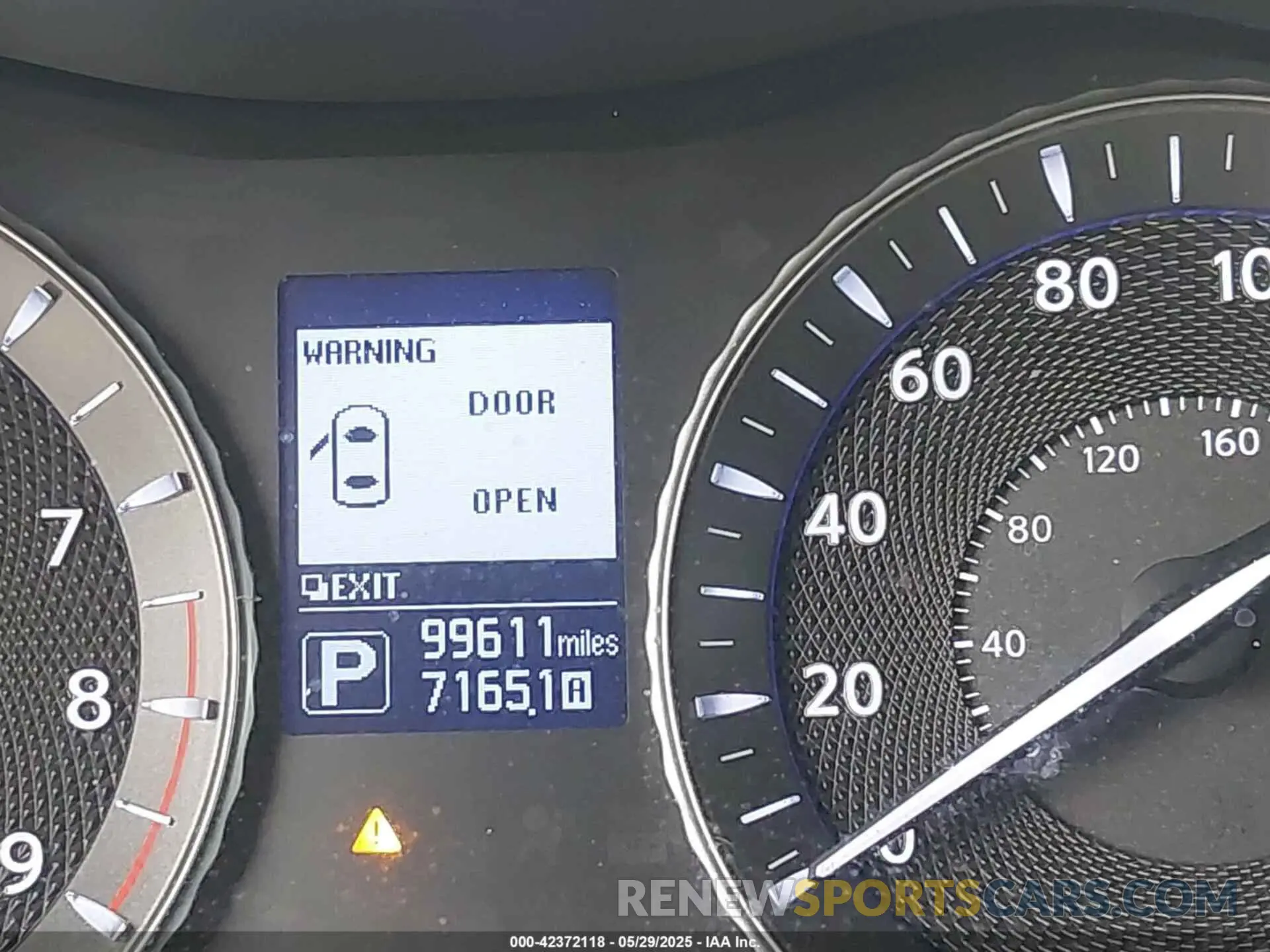 15 Photograph of a damaged car JN1BY1AR9KM585597 INFINITI Q70 2019
