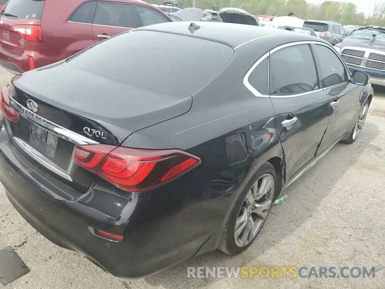 3 Photograph of a damaged car JN1BY1PP4KM685712 INFINITI Q70 2019