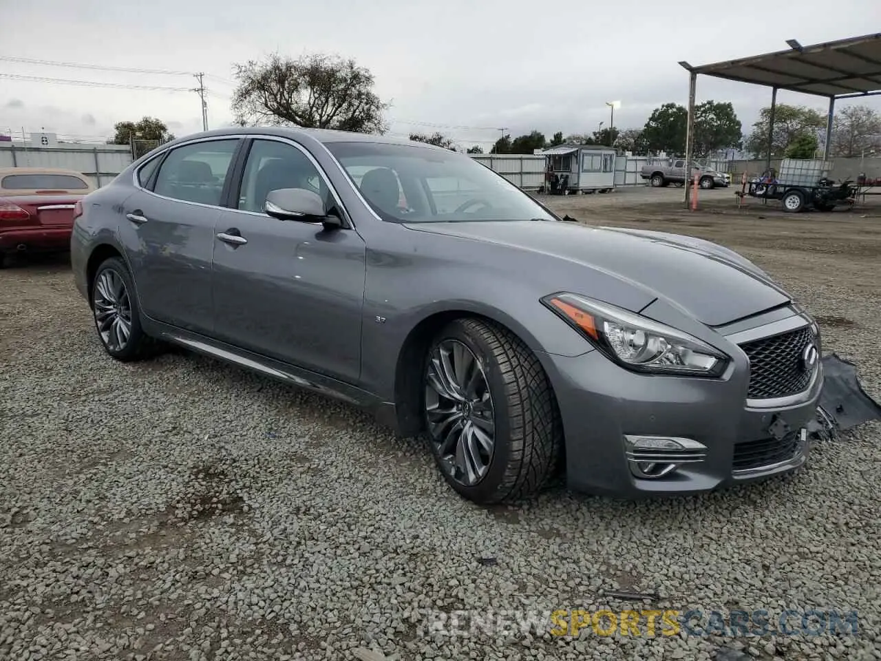 4 Photograph of a damaged car JN1BY1PP5KM685007 INFINITI Q70 2019
