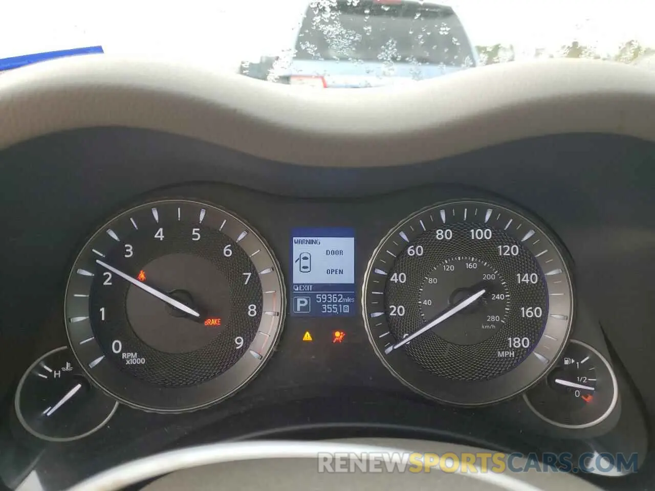 9 Photograph of a damaged car JN1BY1PP9KM685480 INFINITI Q70 2019
