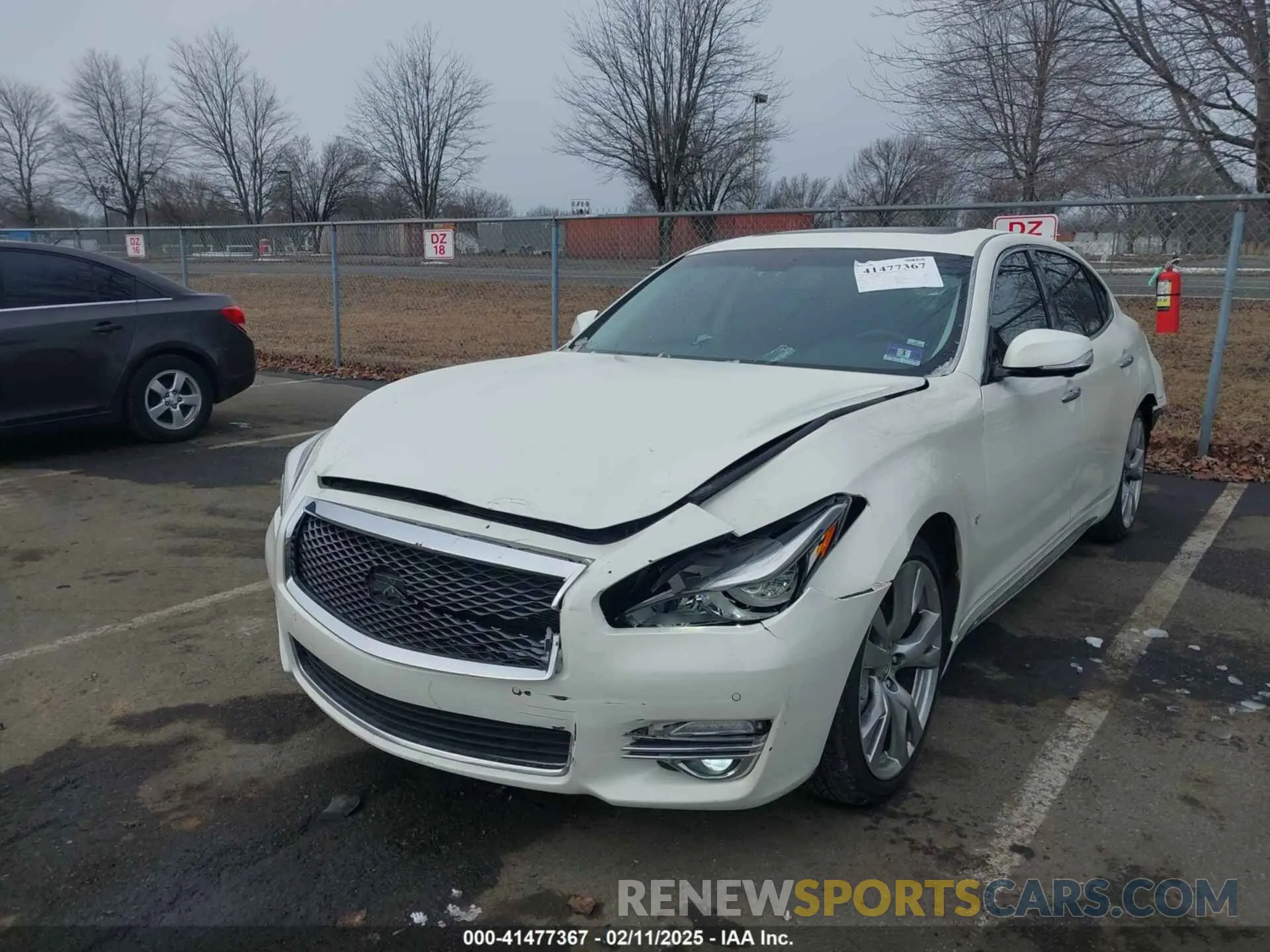 6 Photograph of a damaged car JN1BY1PP2KM685045 INFINITI Q70L 2019