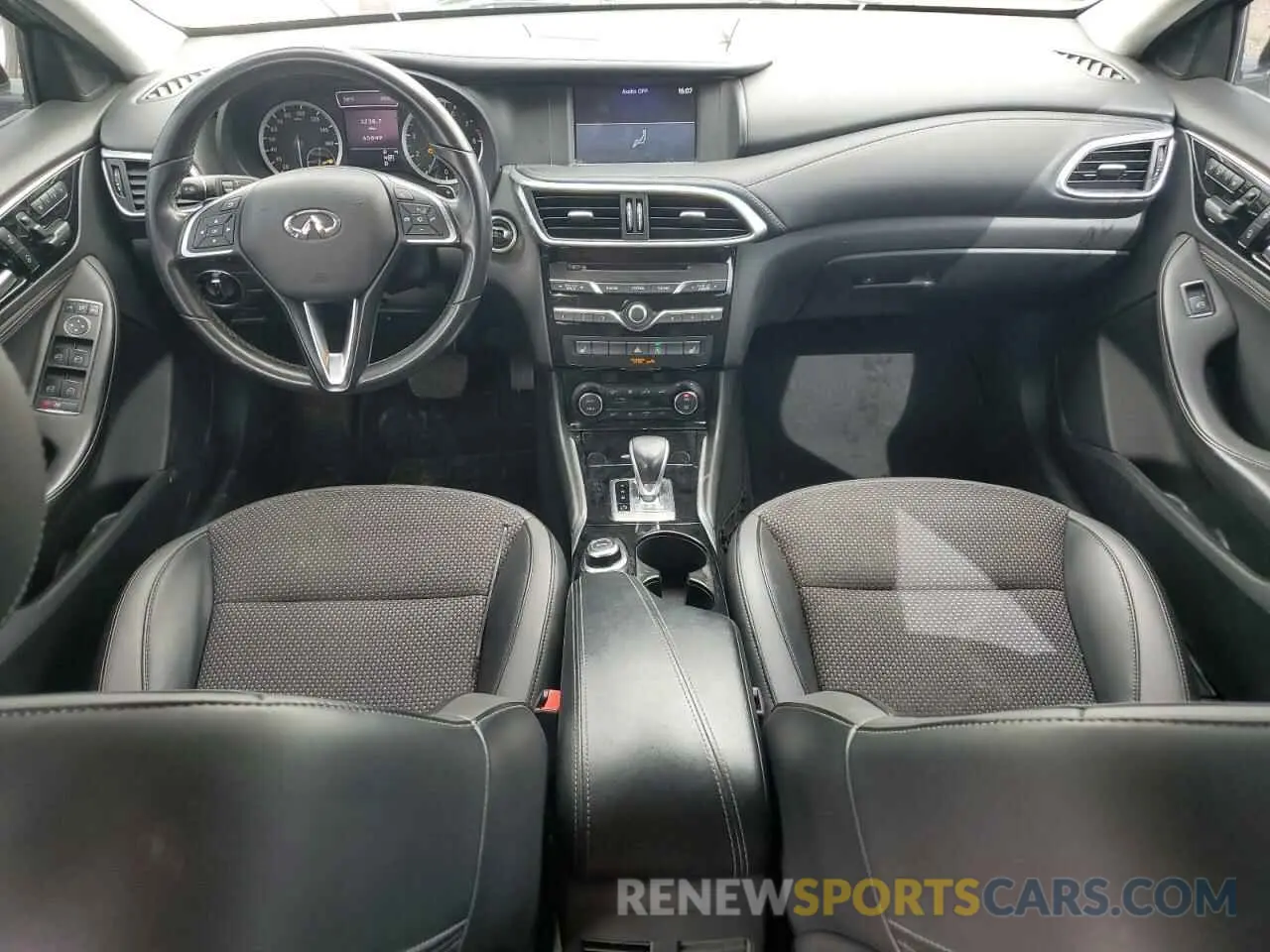 8 Photograph of a damaged car SJKCH5CP0KA009478 INFINITI QX30 2019