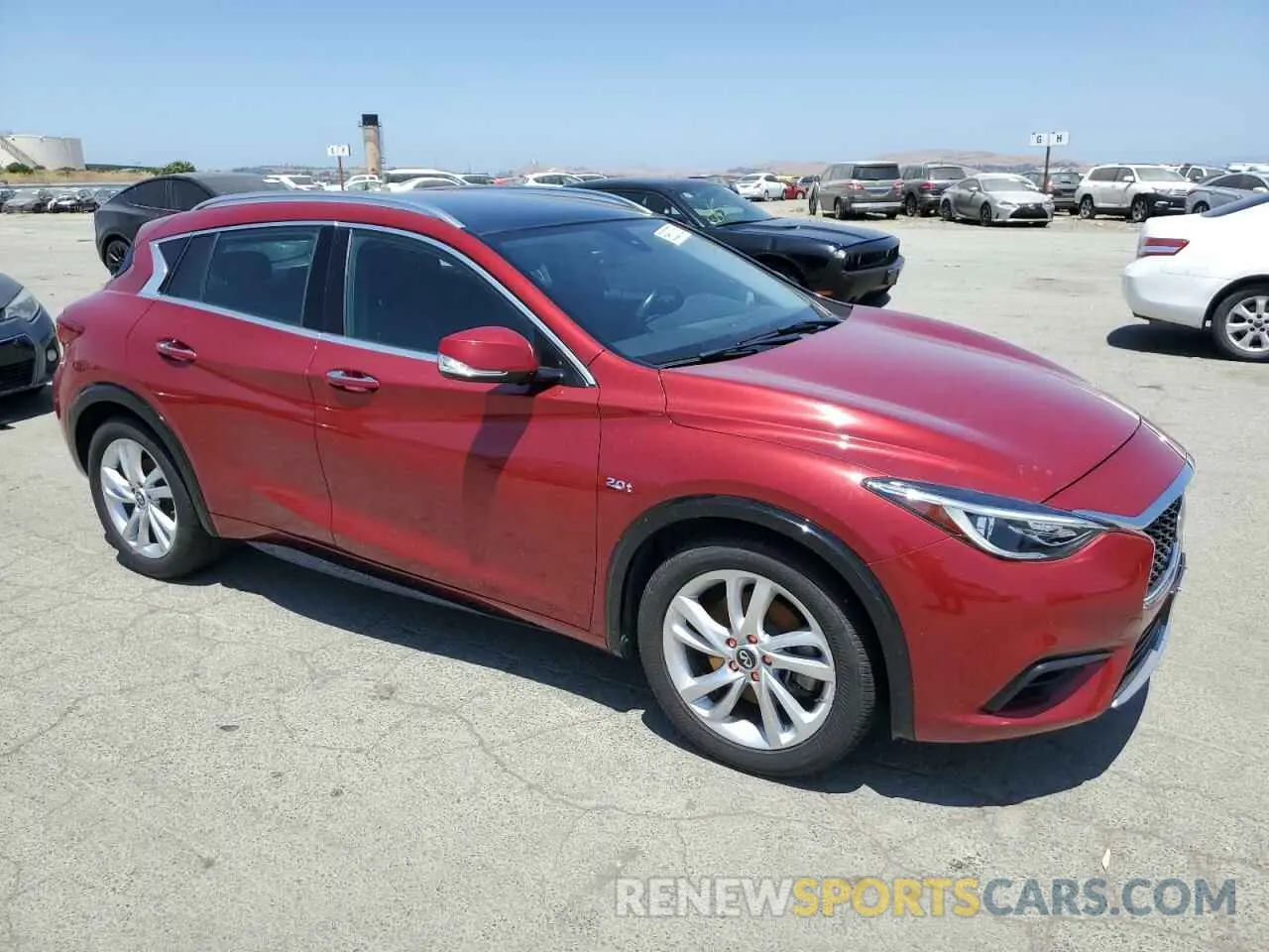 4 Photograph of a damaged car SJKCH5CP1KA010266 INFINITI QX30 2019
